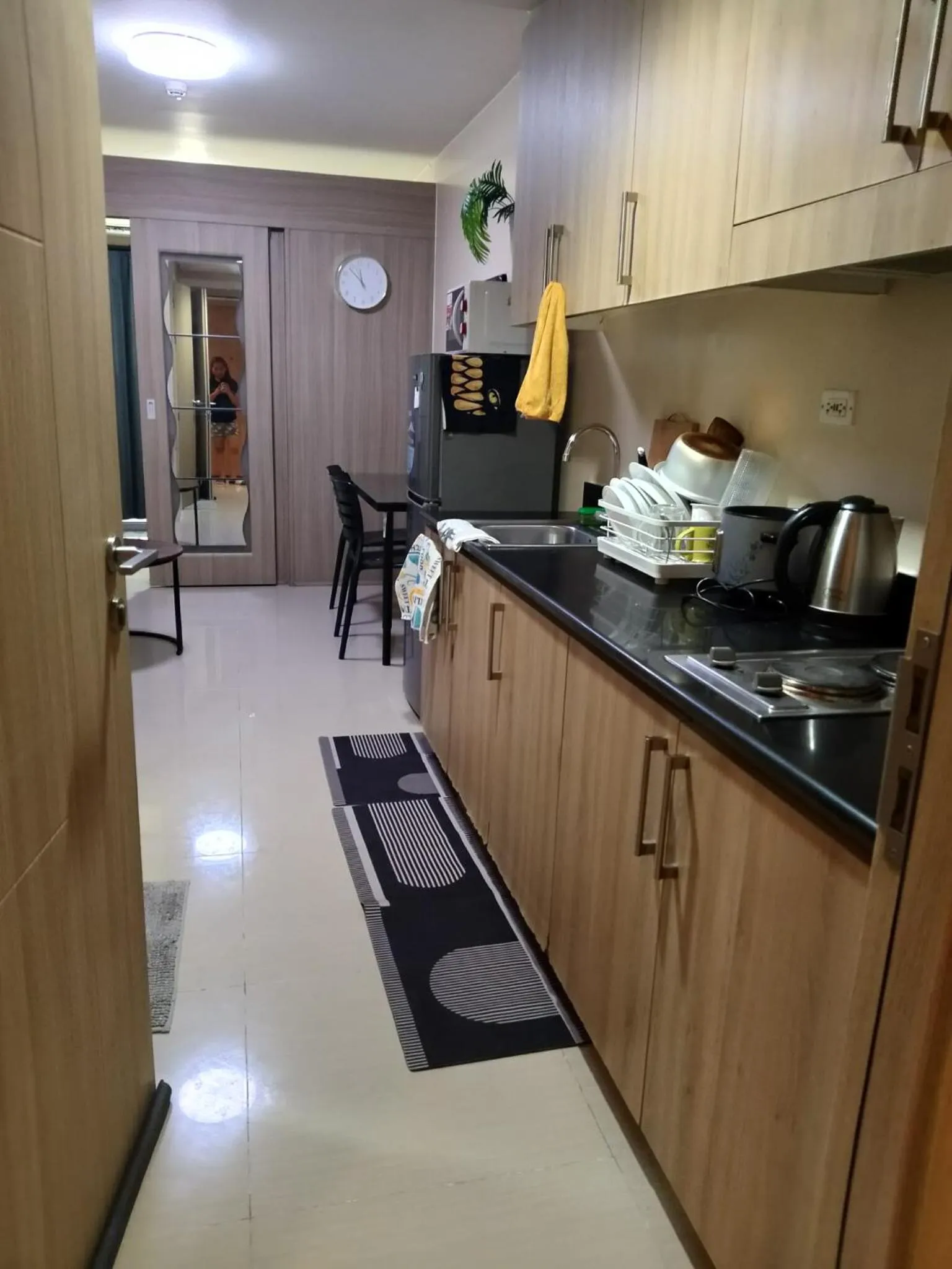 SHORE 2 Residences MOA