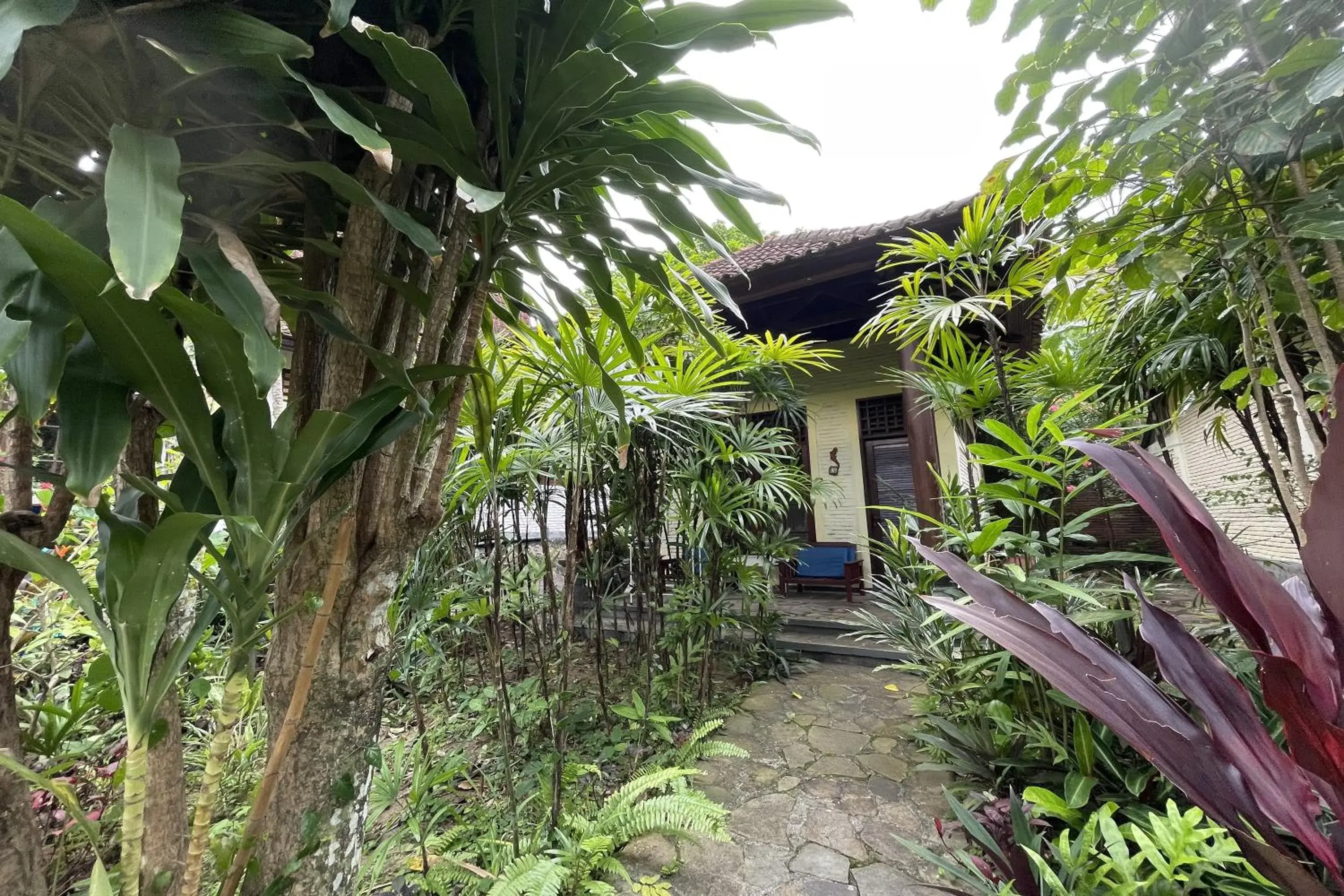 Property building in Raja's Bungalows Property building in Raja's Bungalows