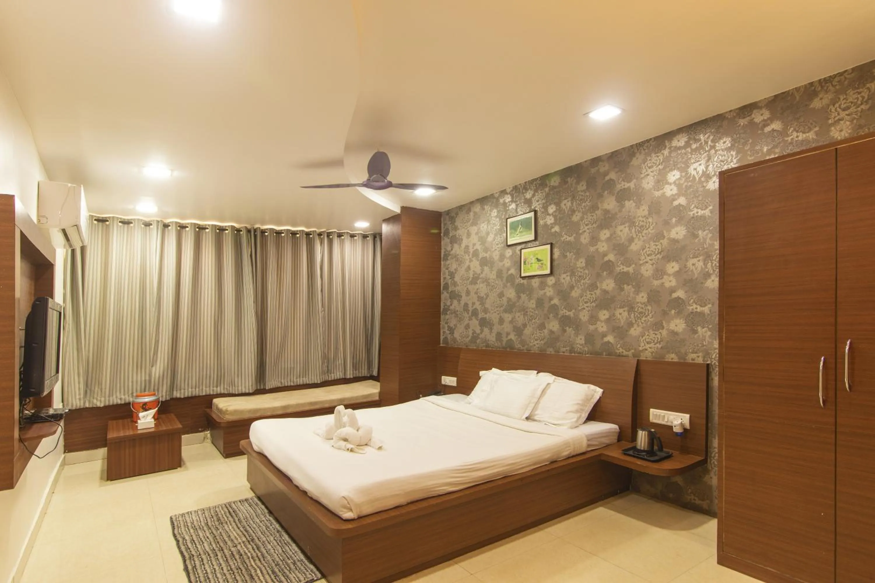 Bed in WOW STAYZ2 Misty Meadows