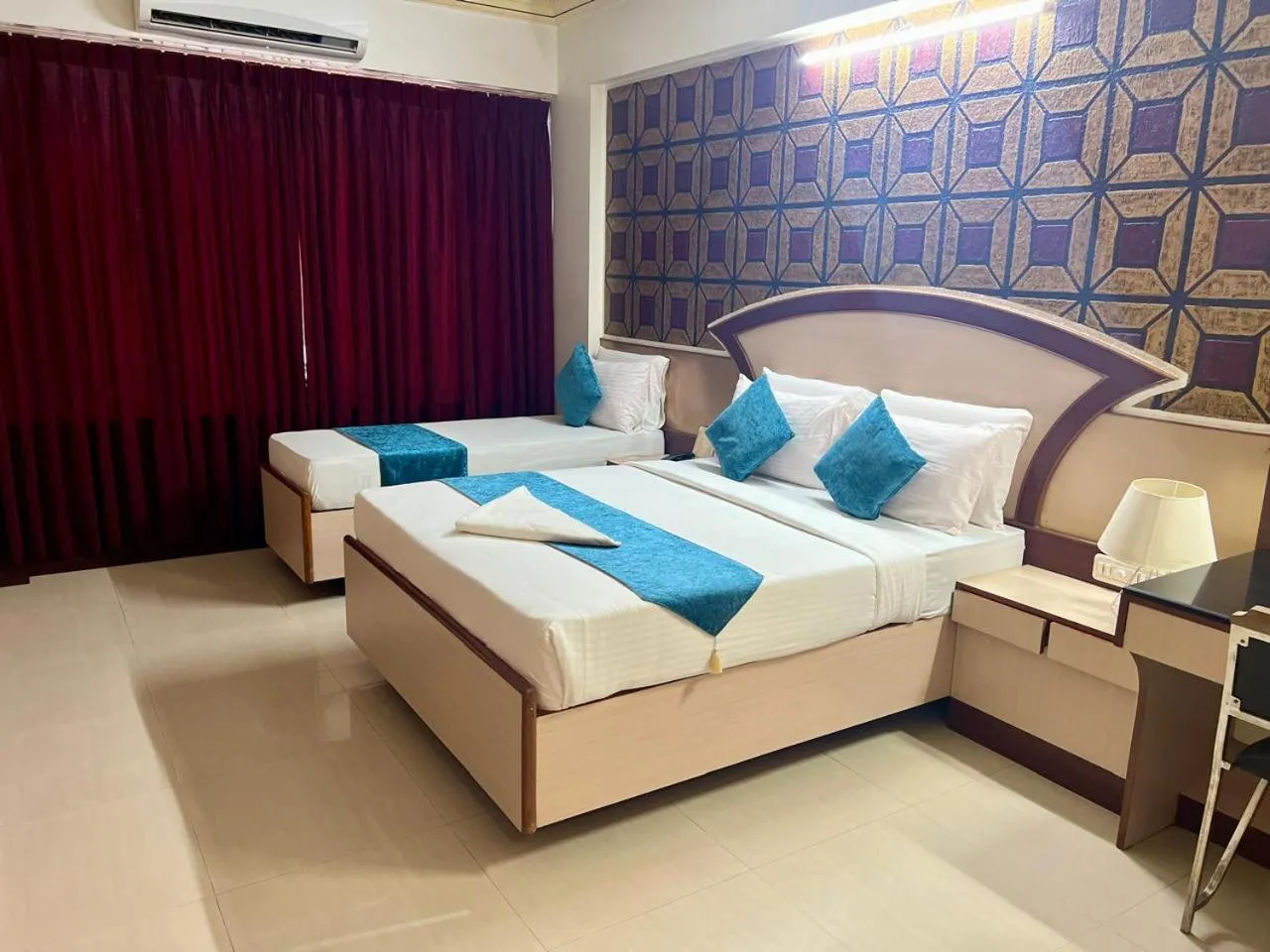 Bedroom, Bed in The Grand Krishna Rooms