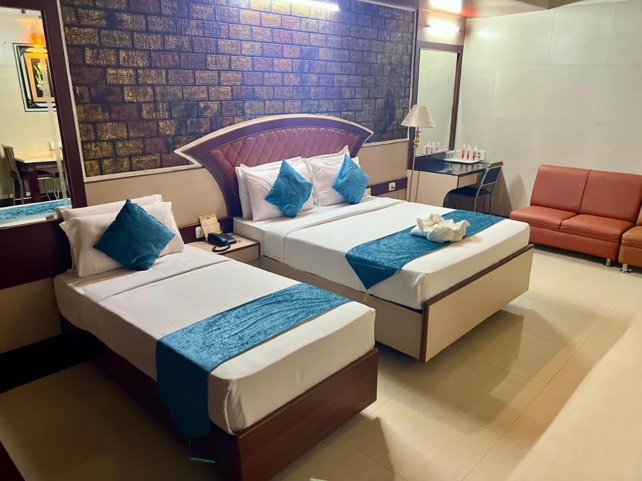 Bedroom, Bed in The Grand Krishna Rooms