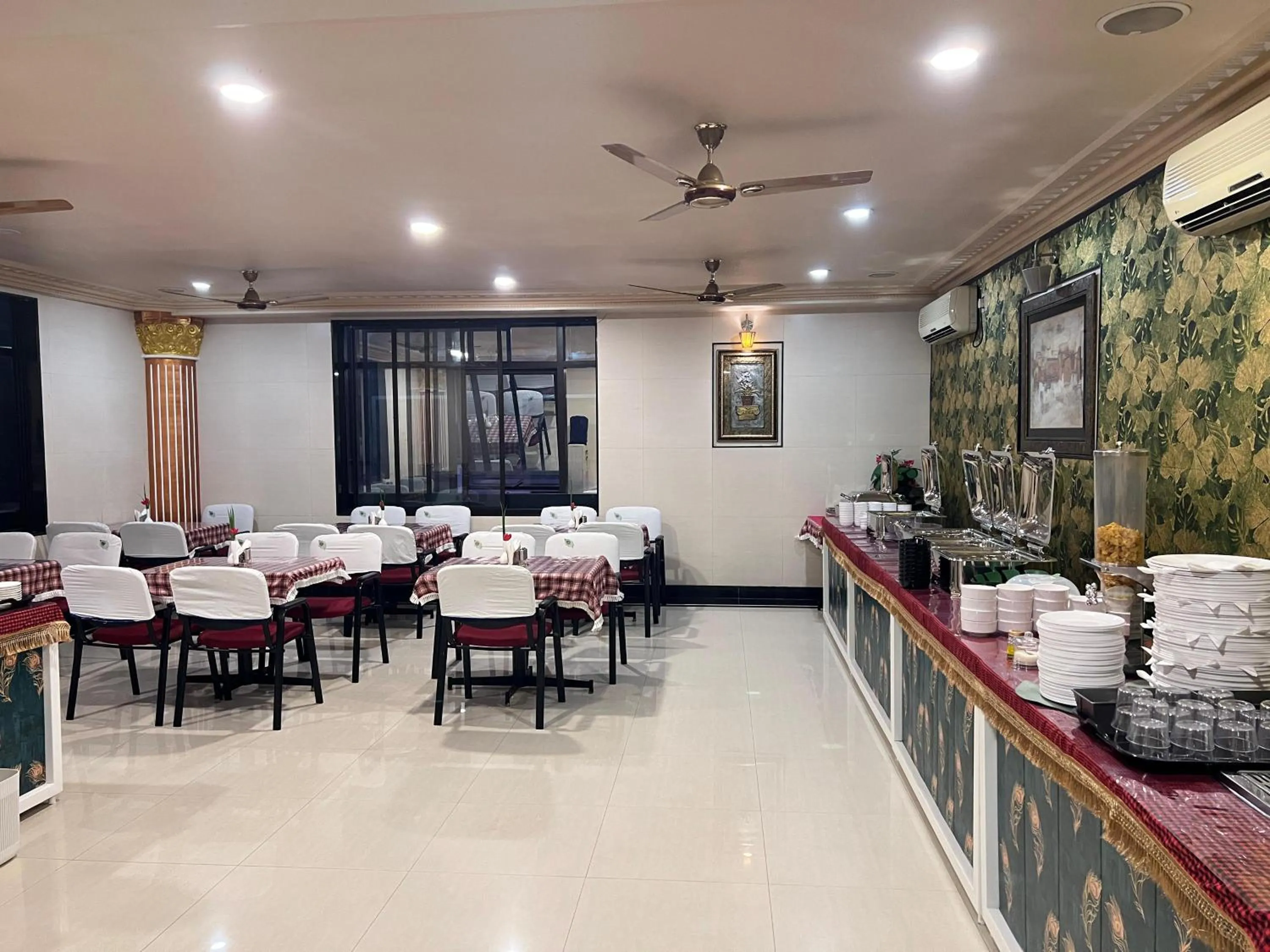 Breakfast in The Grand Krishna Rooms