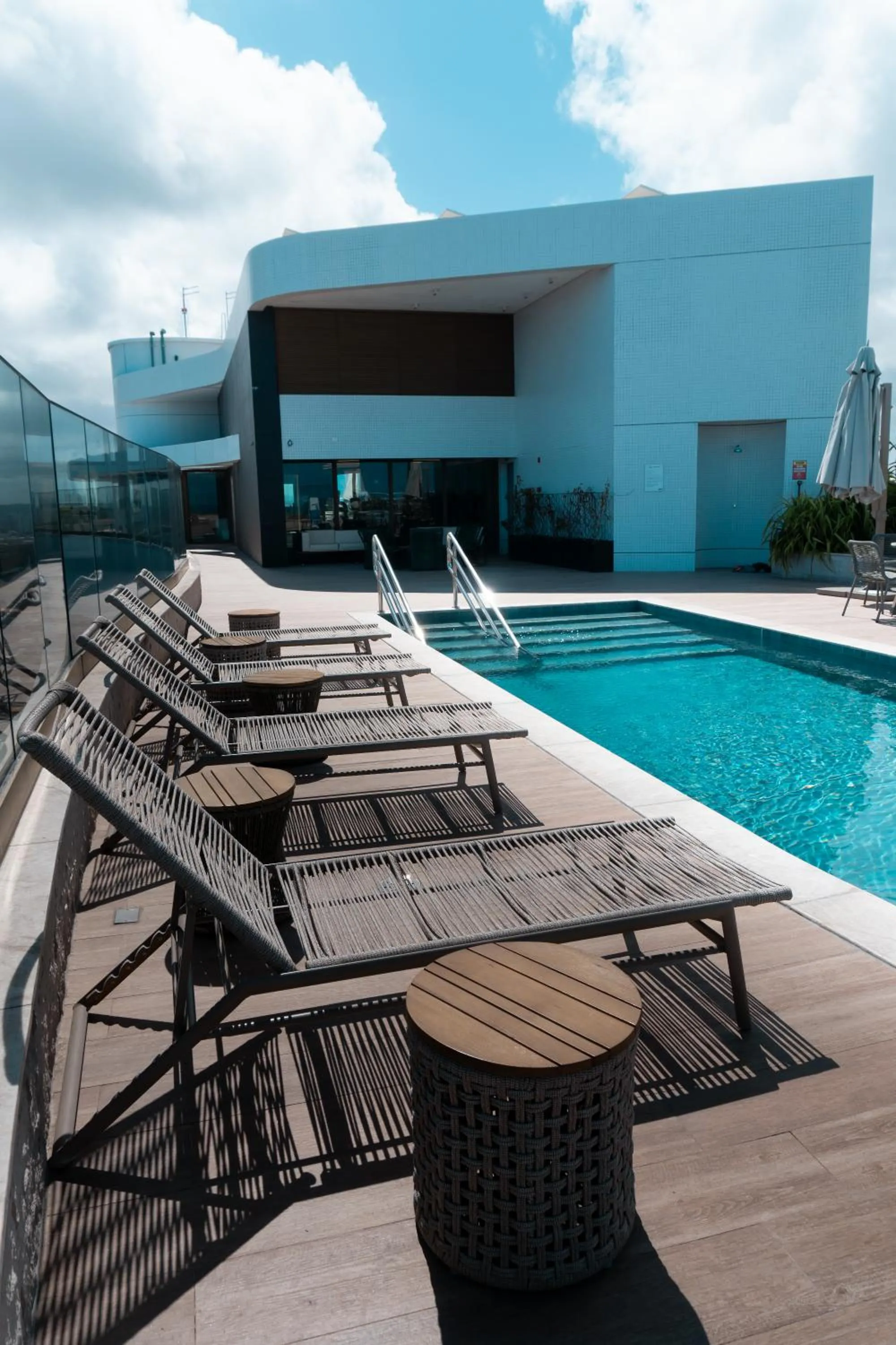 Swimming pool in Roomo Transamerica Recife Parque do Cais