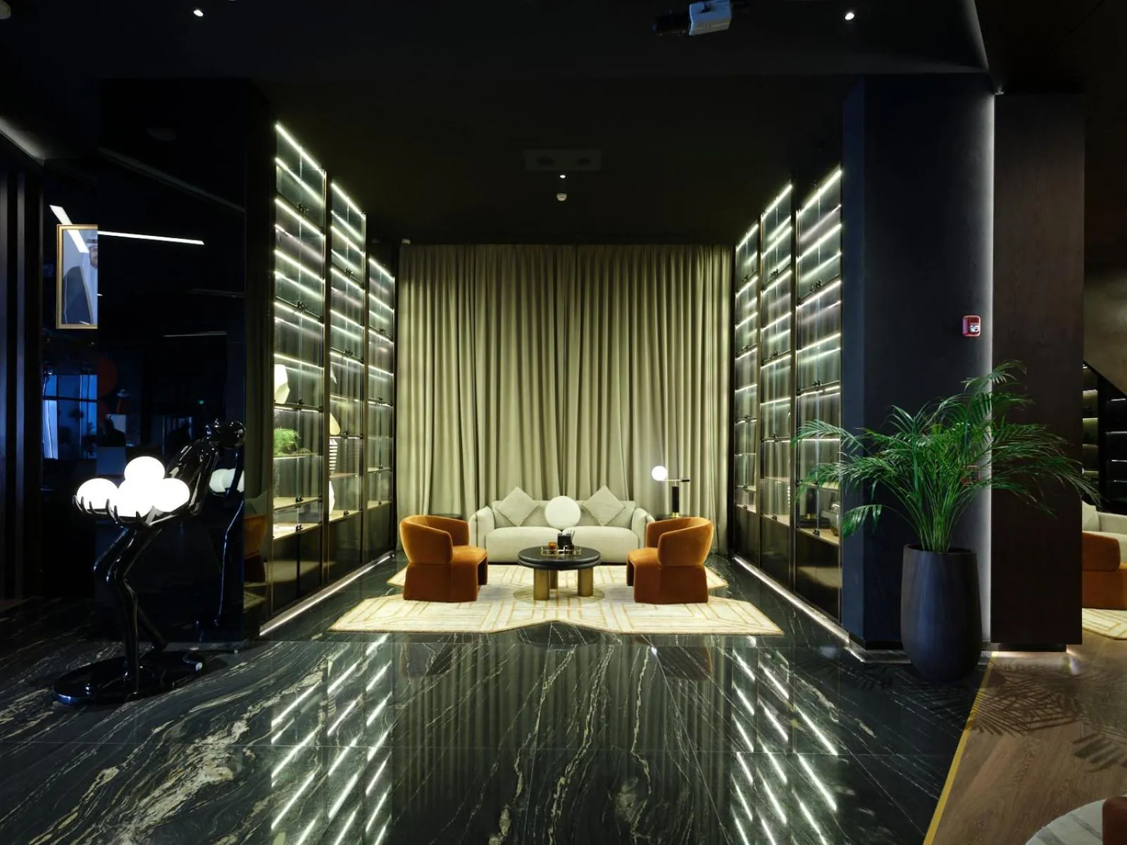 Lobby or reception in The OQ