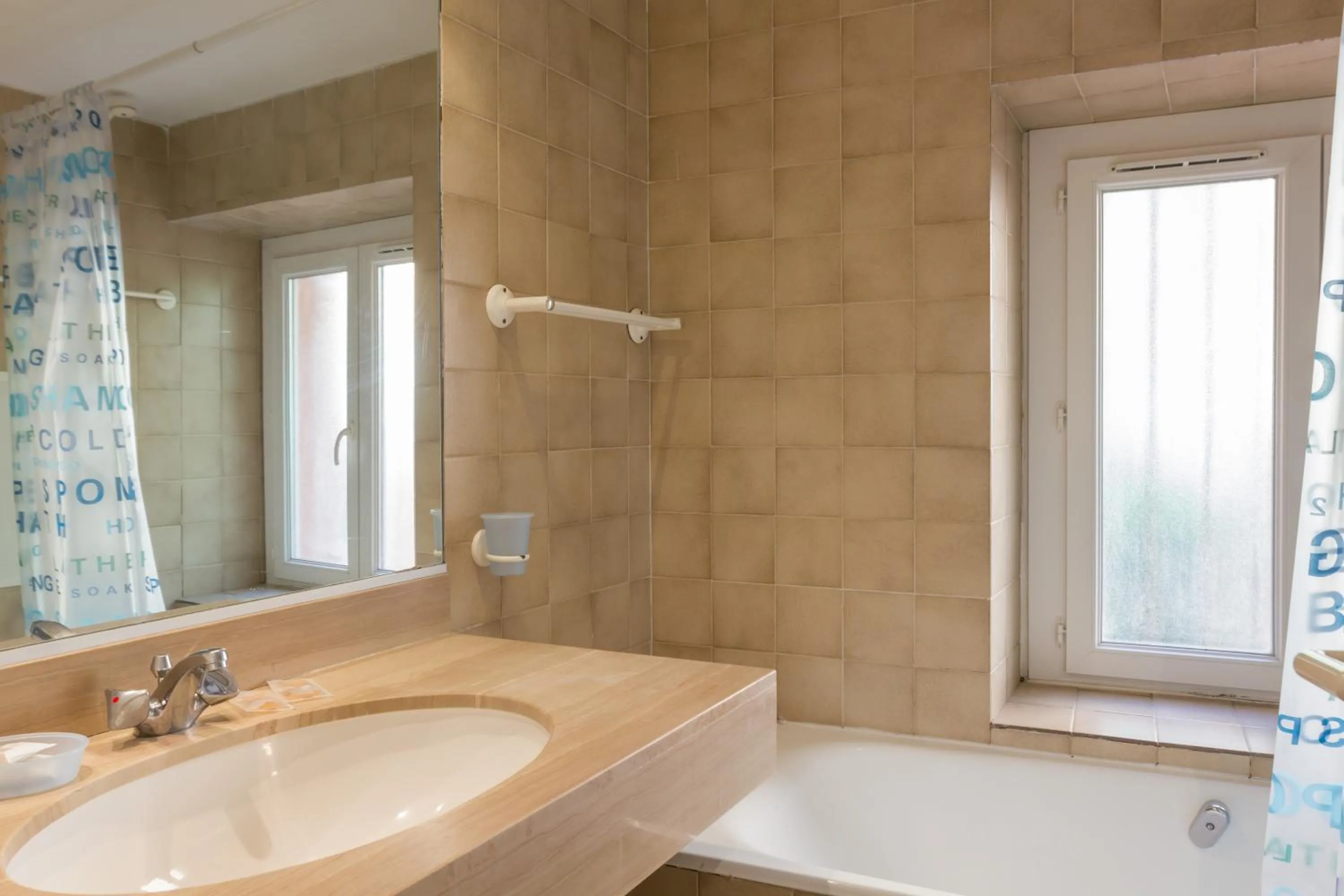Bathroom in Résidence Partenaire Le Palais de la Marine