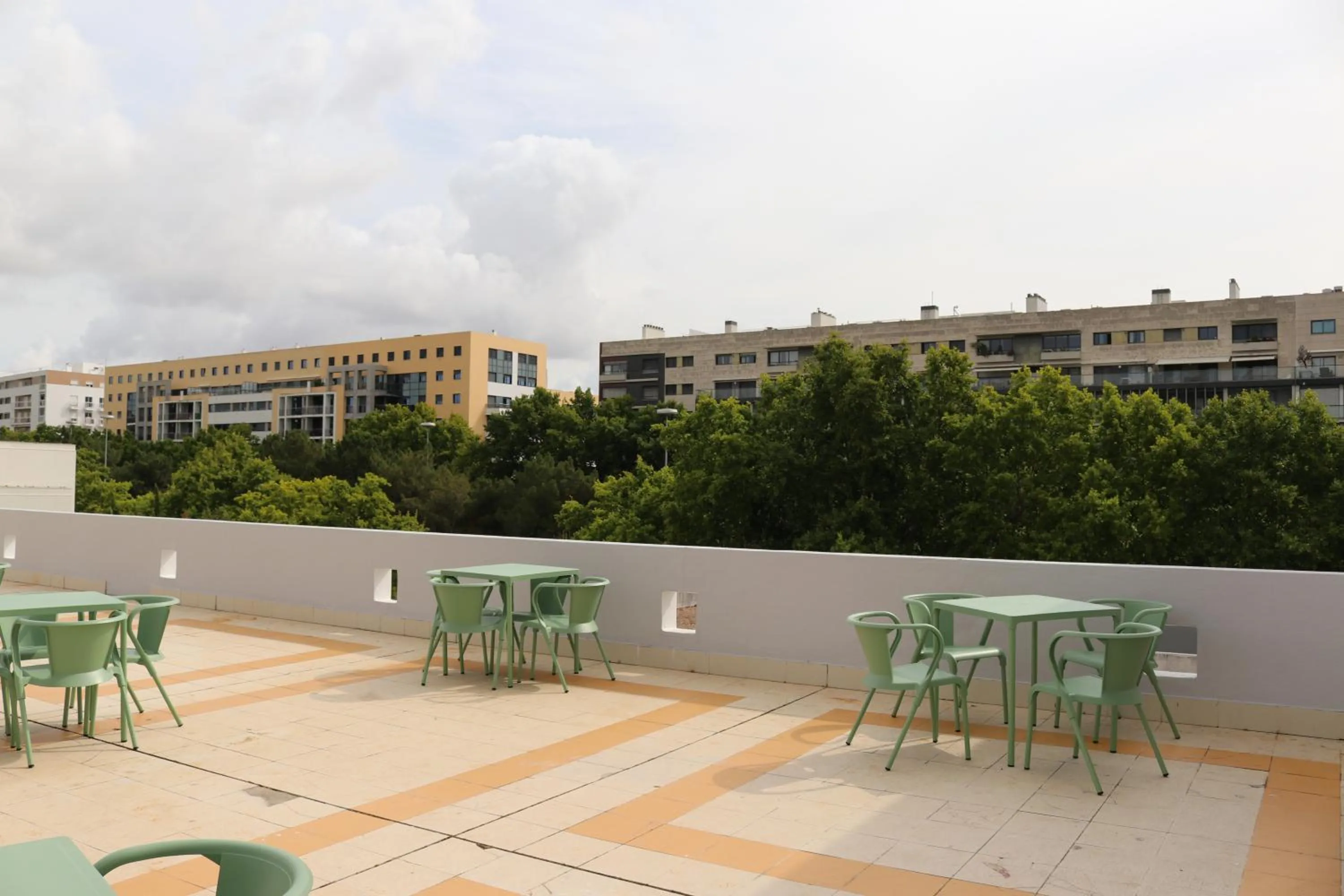 Balcony/Terrace in HI Parque das Nações – Pousada de Juventude