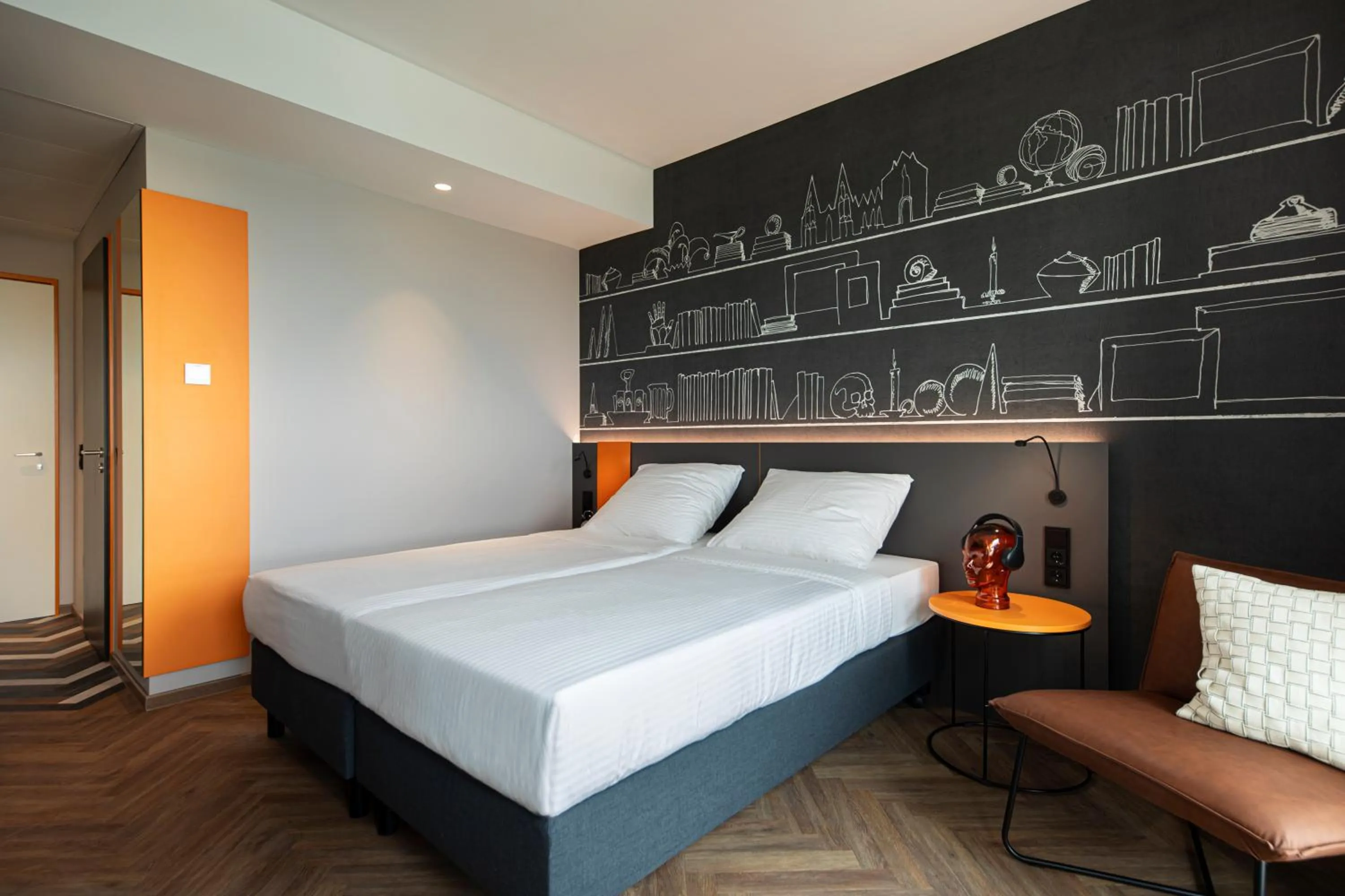 Bedroom, Bed in LOGINN Hotel Köln Airport