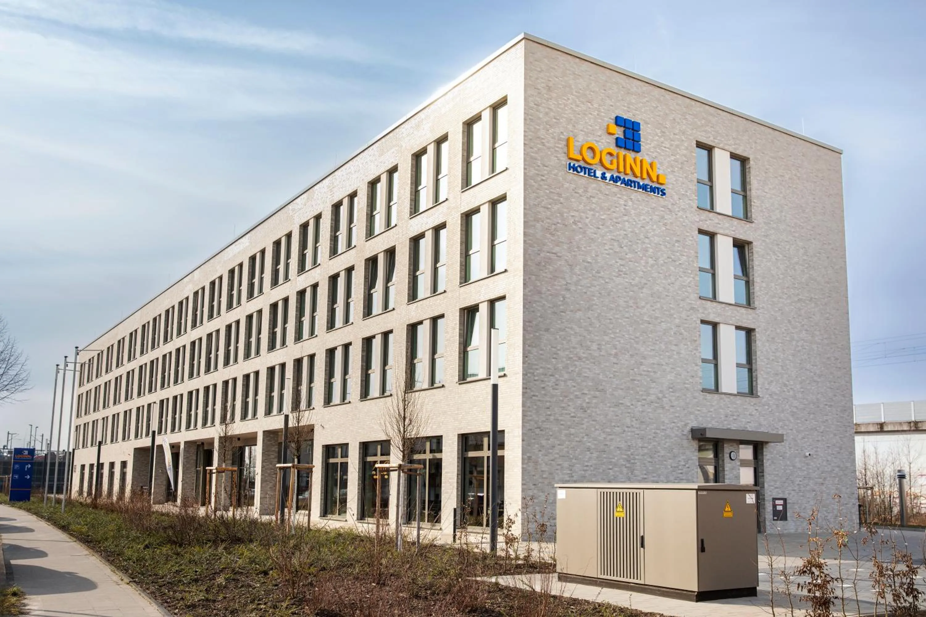 Property building in LOGINN Hotel Köln Airport