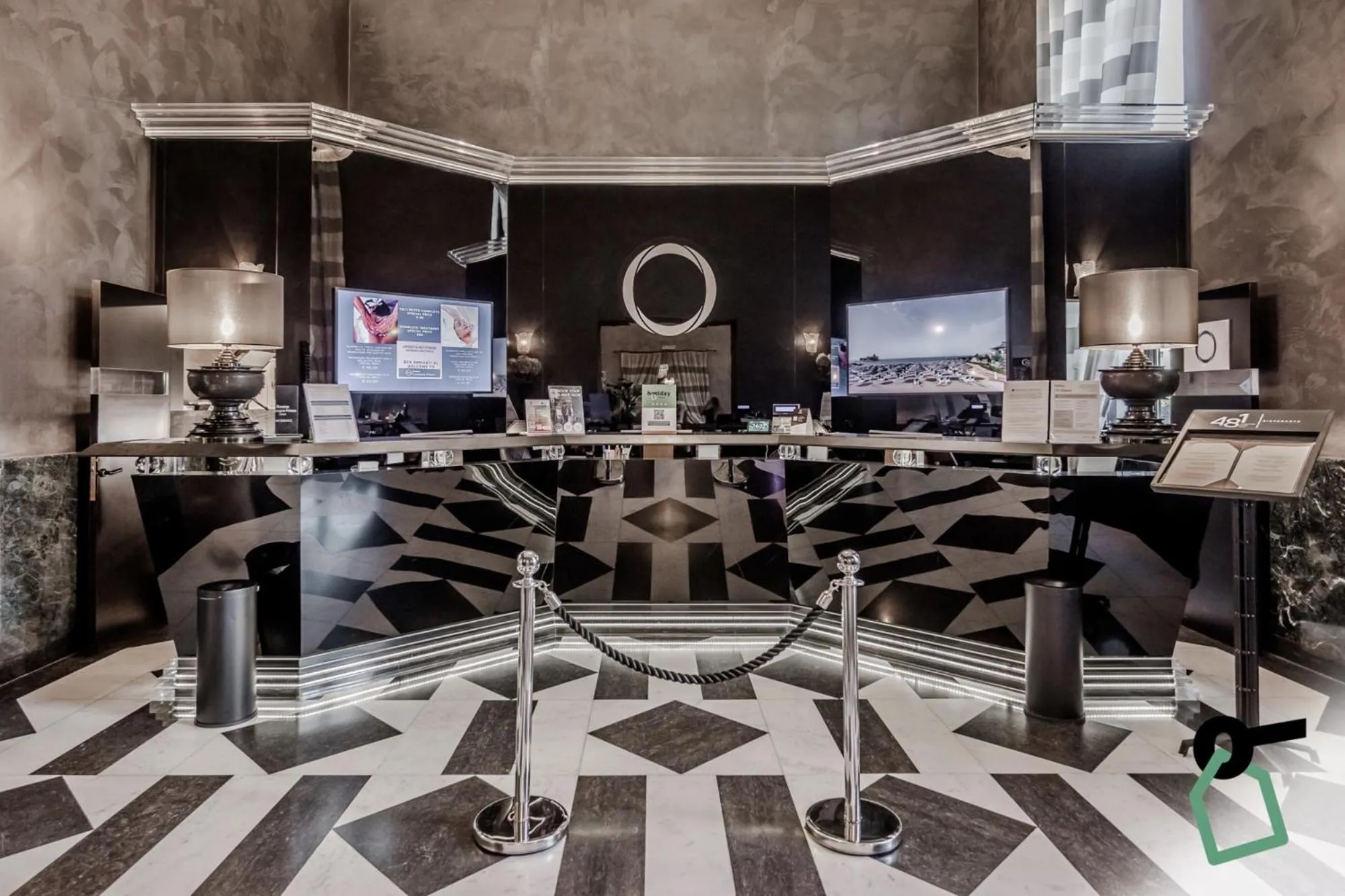 Lobby or reception in HOTIDAY Room Collection - Roma Cornelia