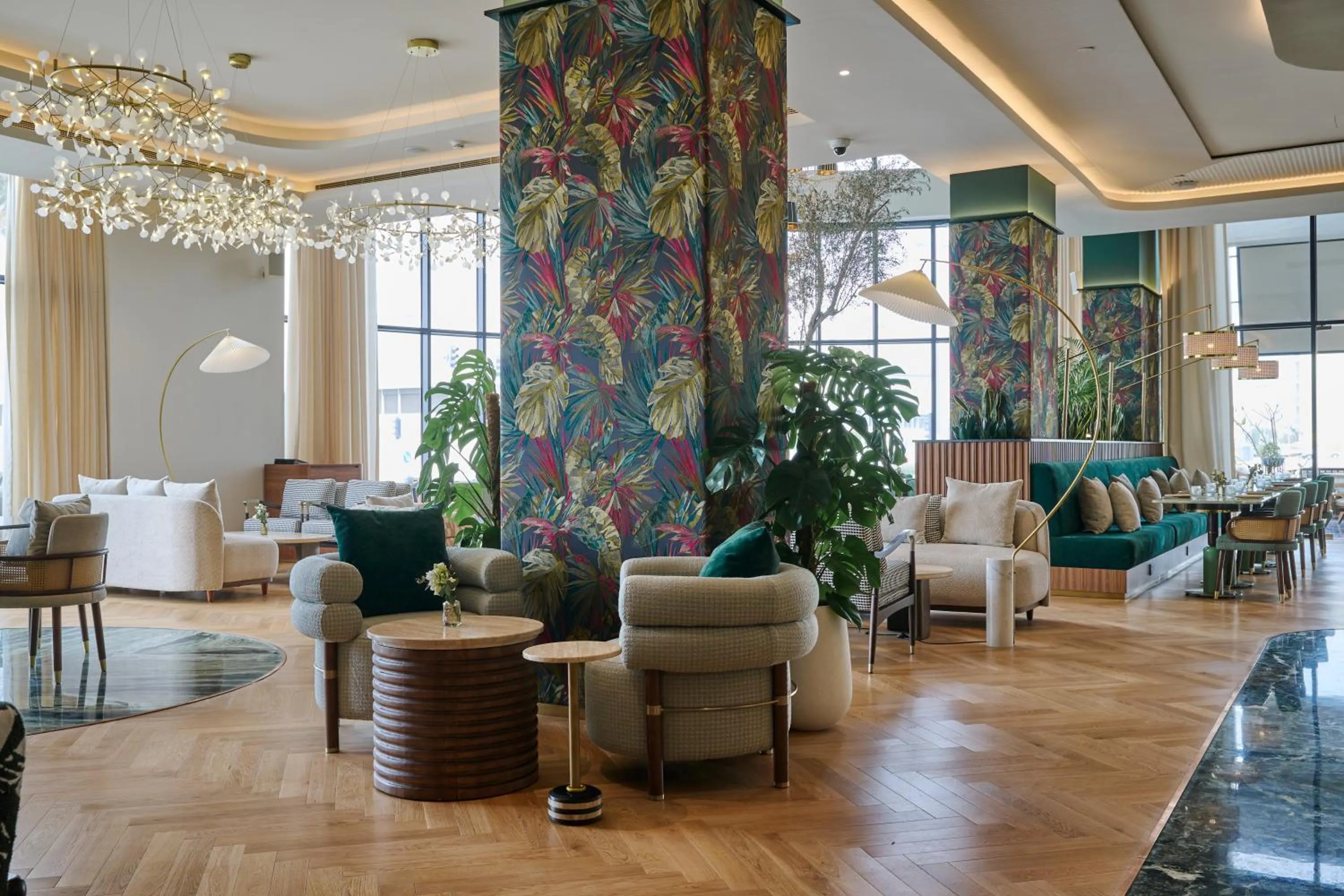 Restaurant/places to eat in The Muse