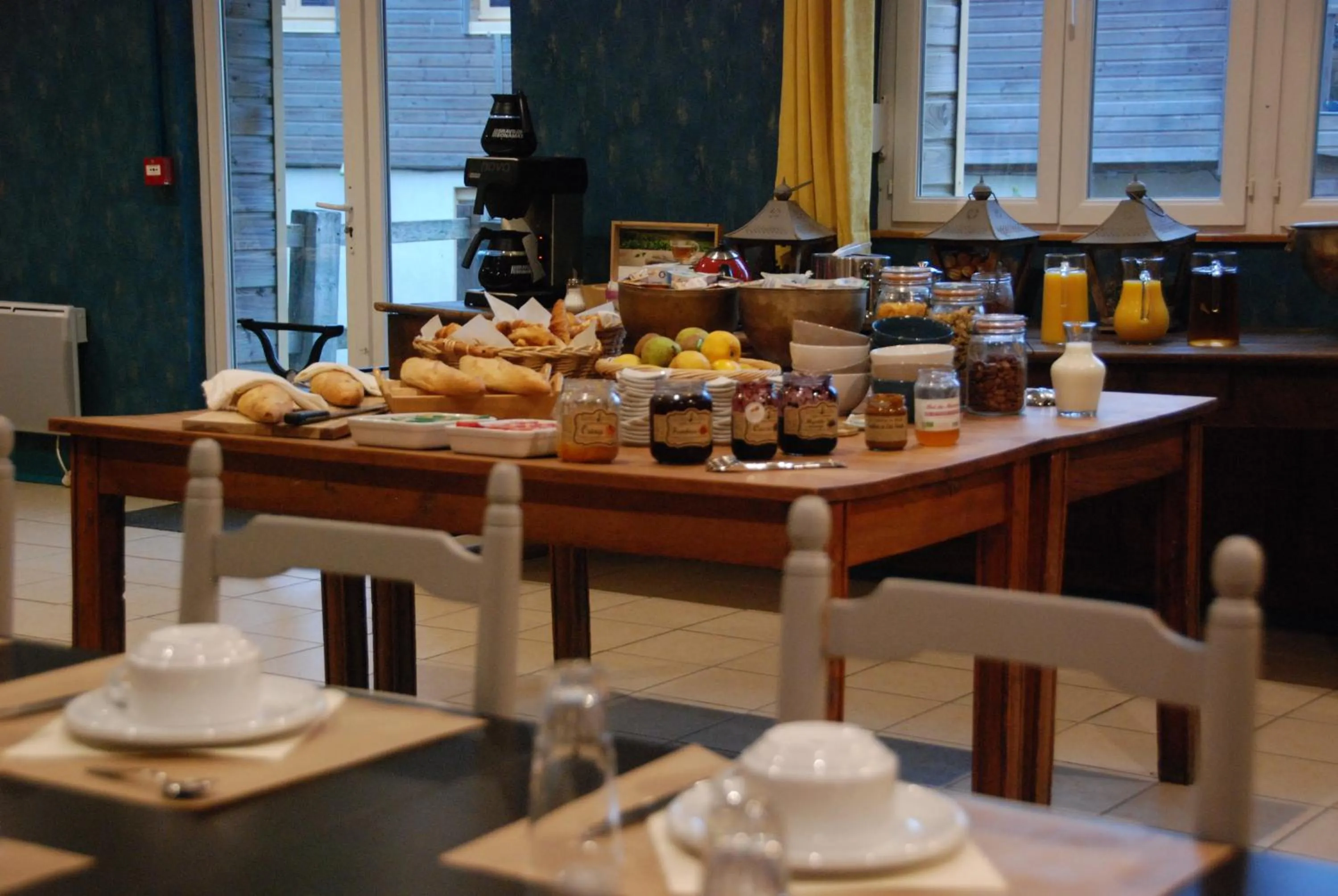 Food and drinks in Le Relais des Lacs Bourgogne Morvan