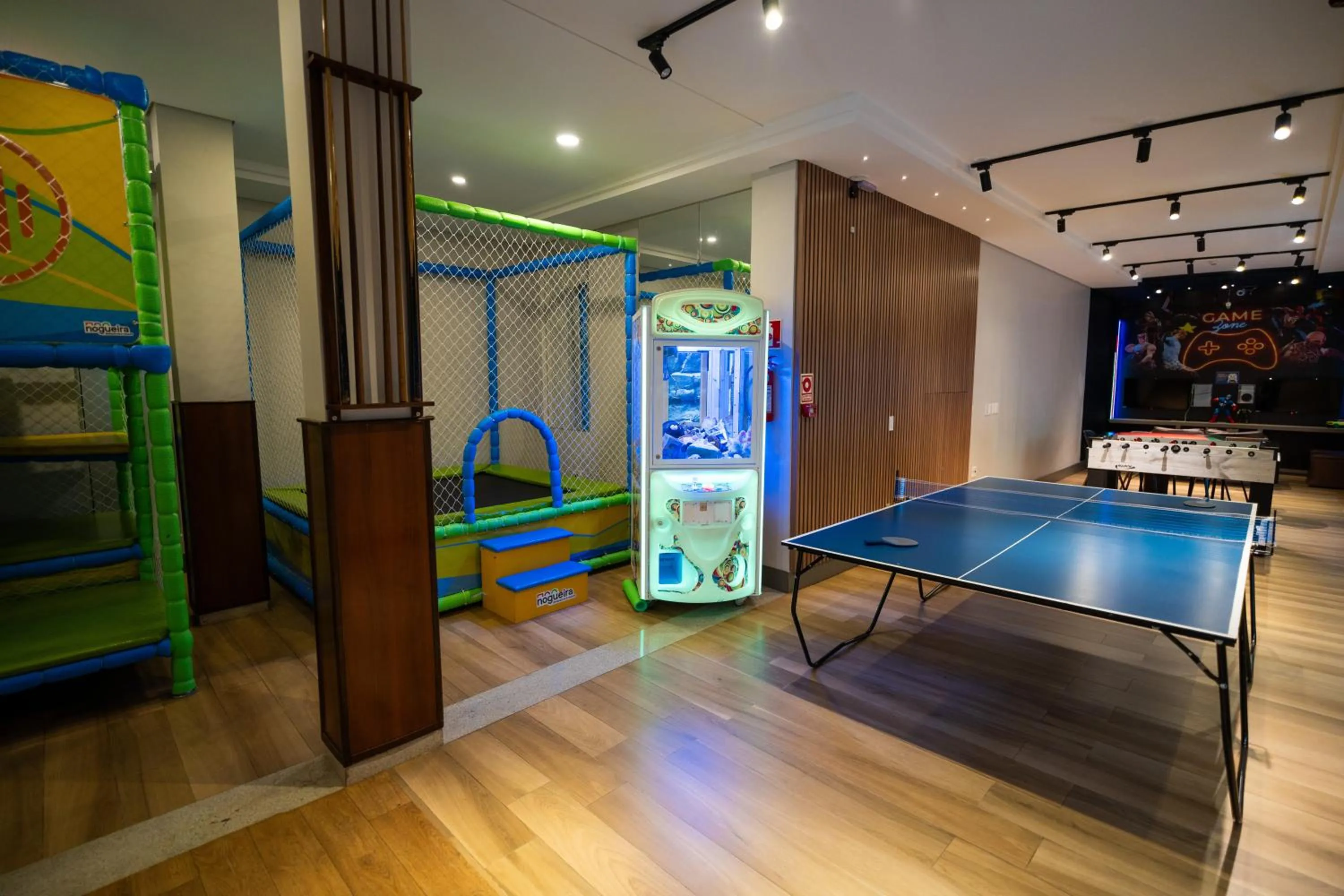 Game Room in Tarobá Hotel