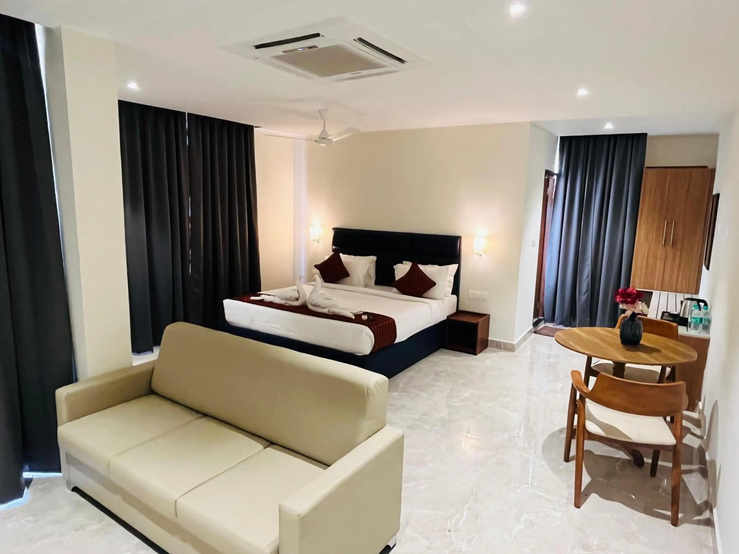 Bed in Hotel Maritan - Hitech City, Hyderabad