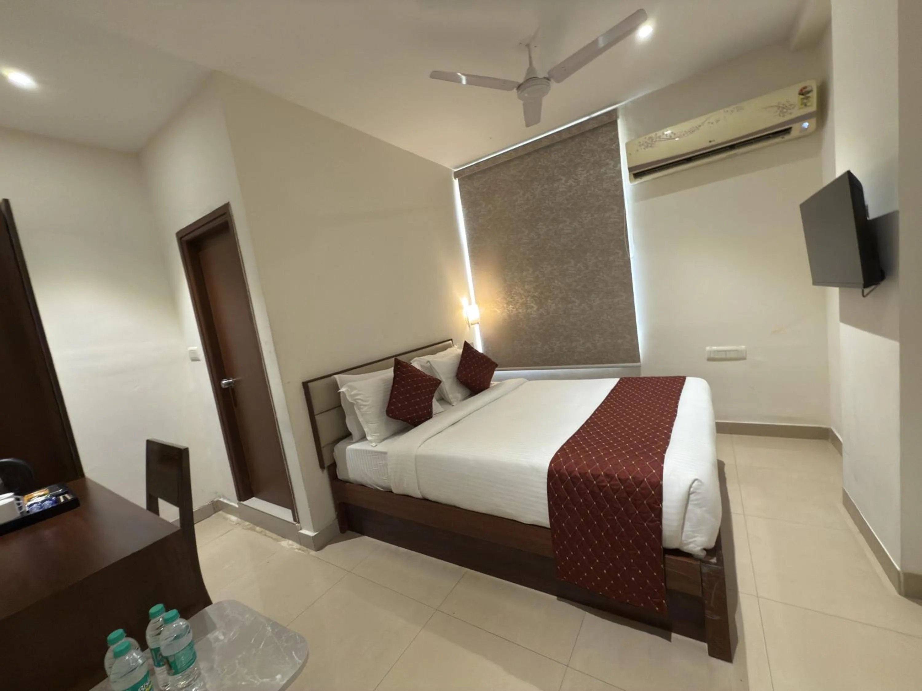 Bed in Hotel Maritan - Hitech City, Hyderabad