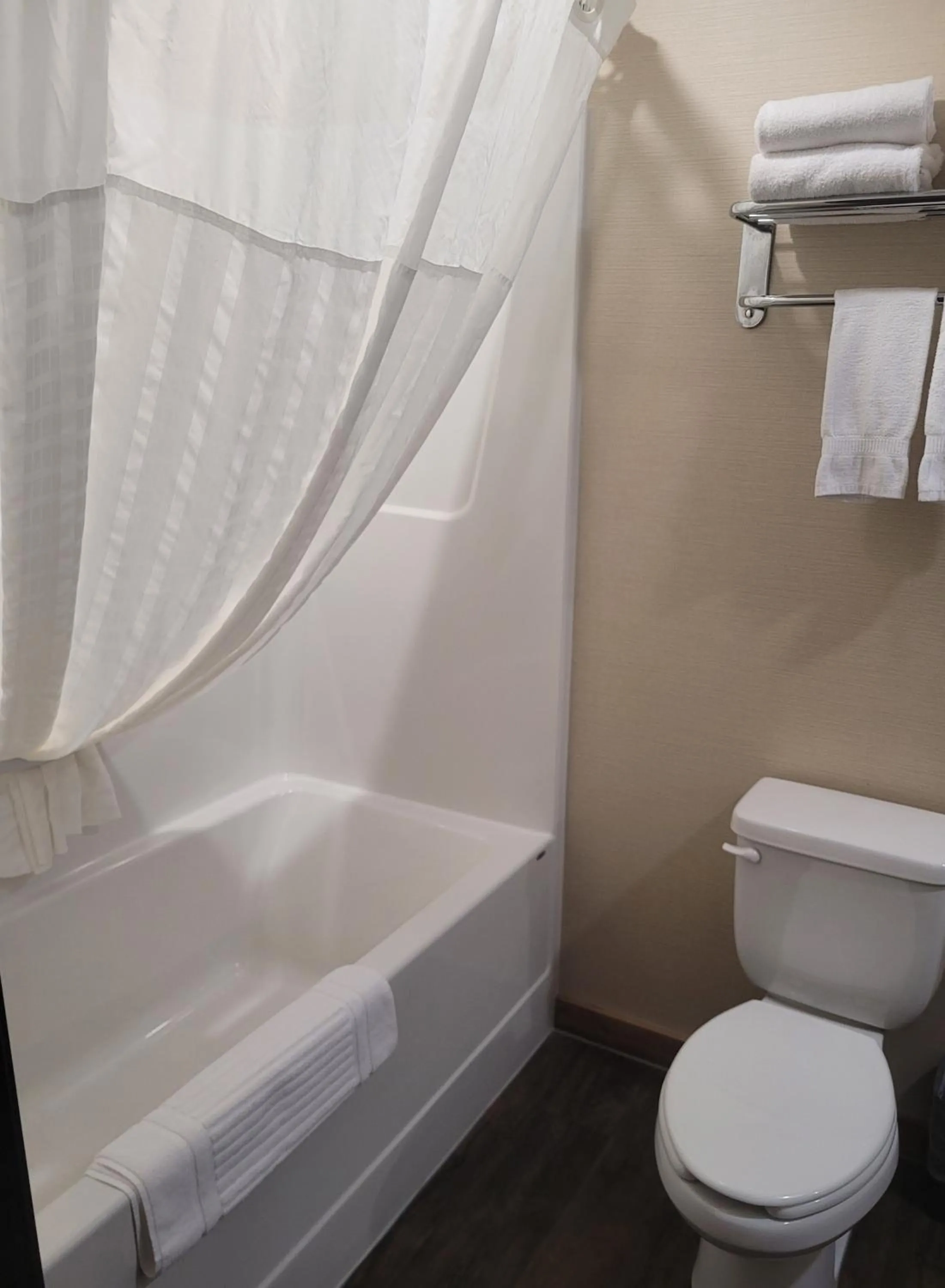 Bathroom in The Kanata Bonnyville