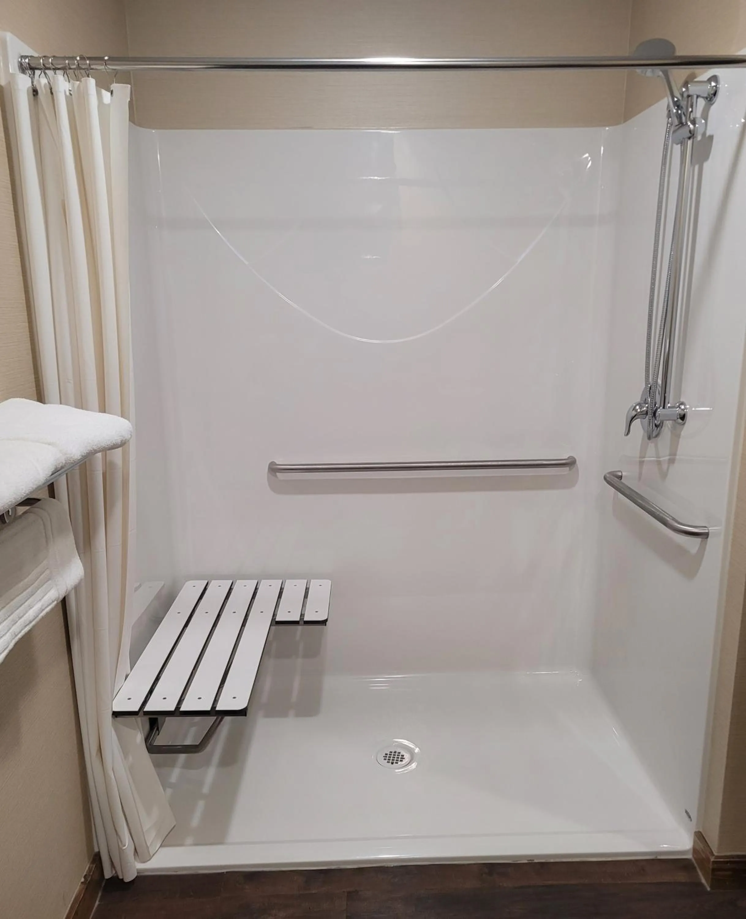Bathroom in The Kanata Bonnyville