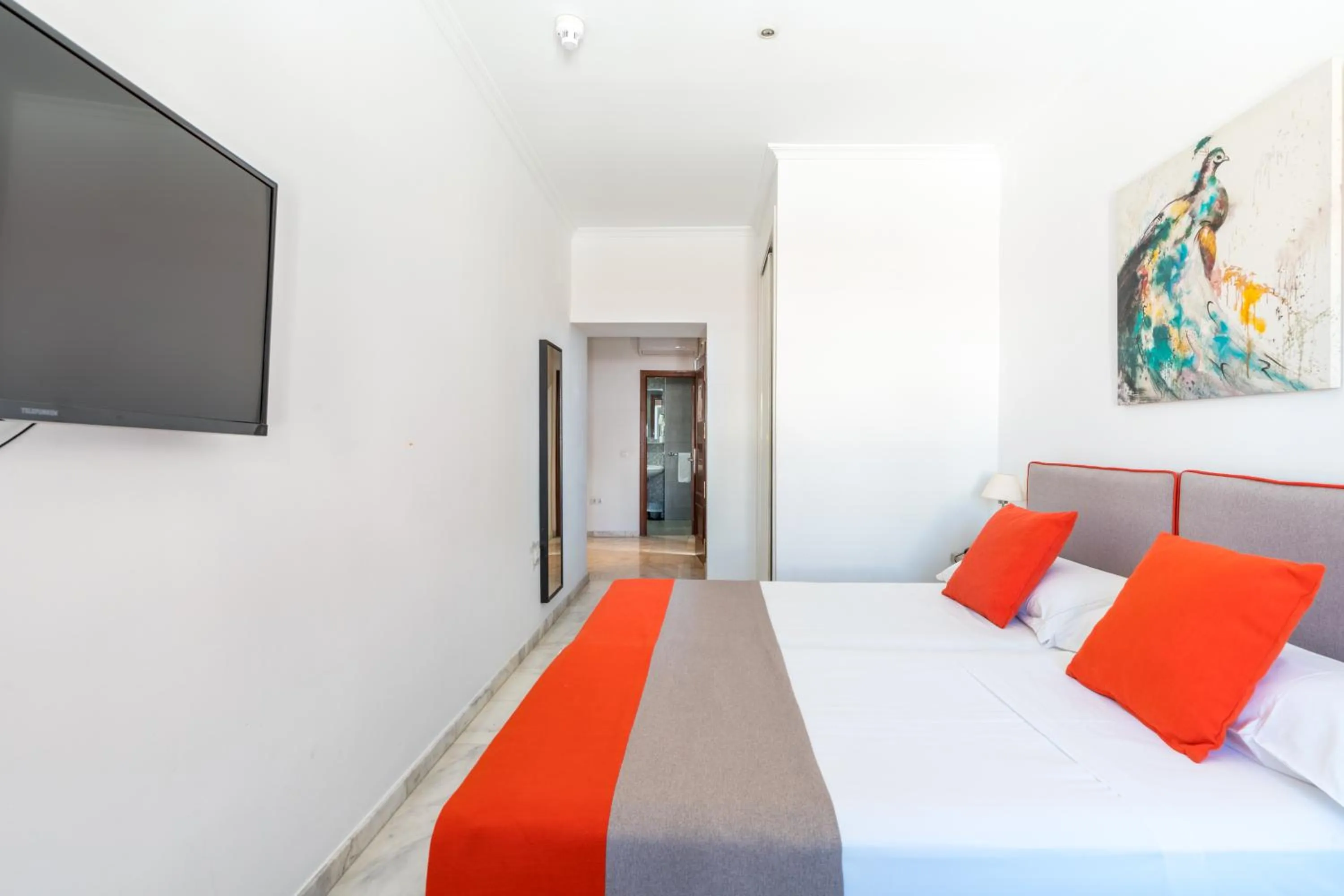 Bed in Cool Sevilla Hotel