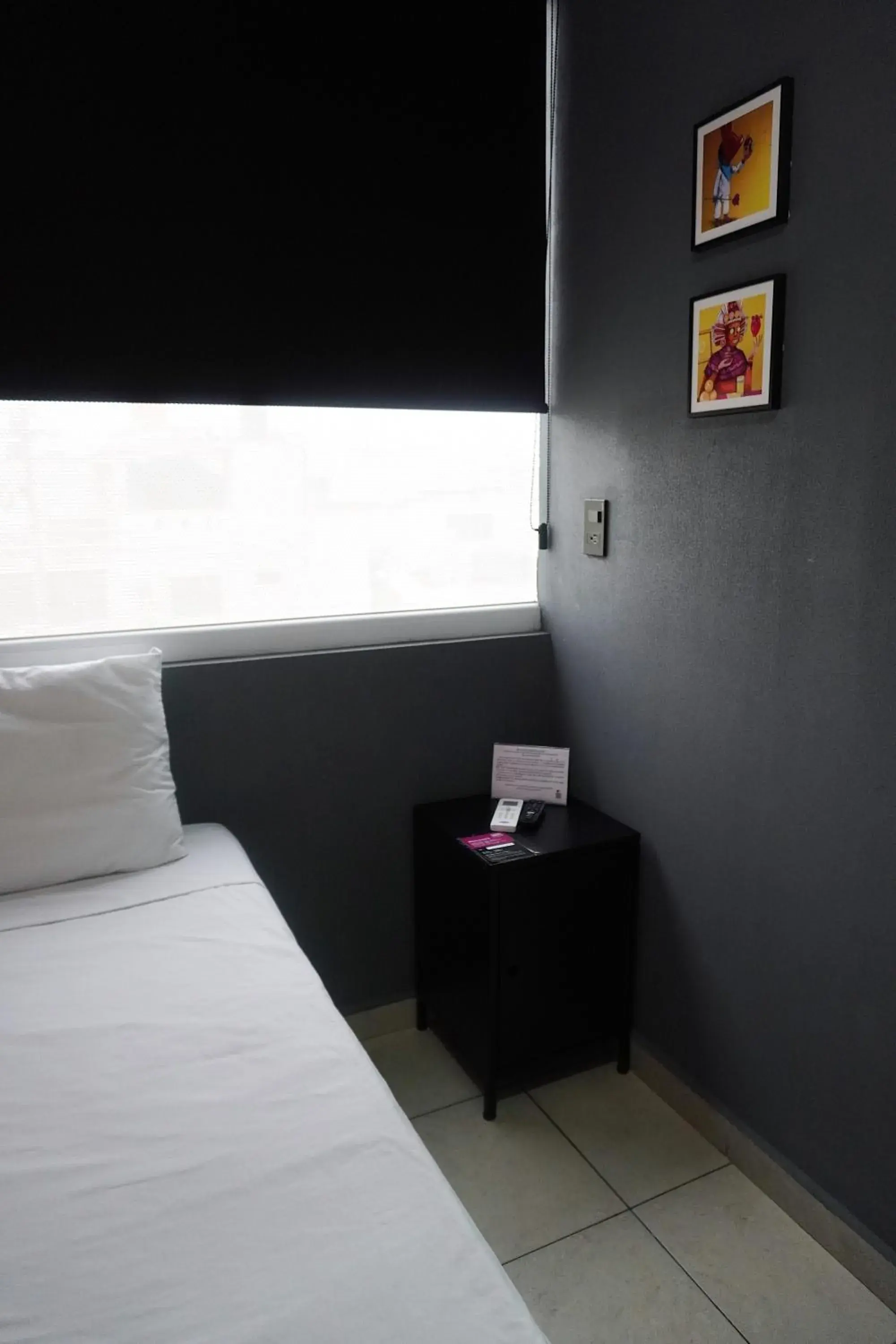 Bedroom, Bed in Adhoc Cintermex Bedroom, Bed in Adhoc Cintermex