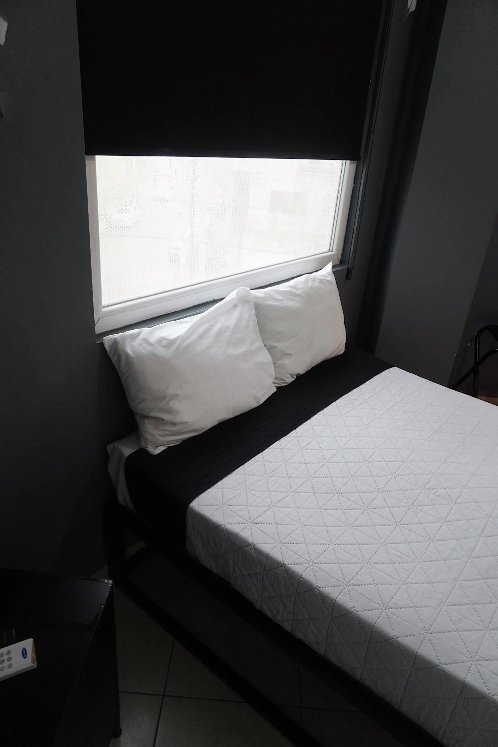 Bedroom, Bed in Adhoc Cintermex