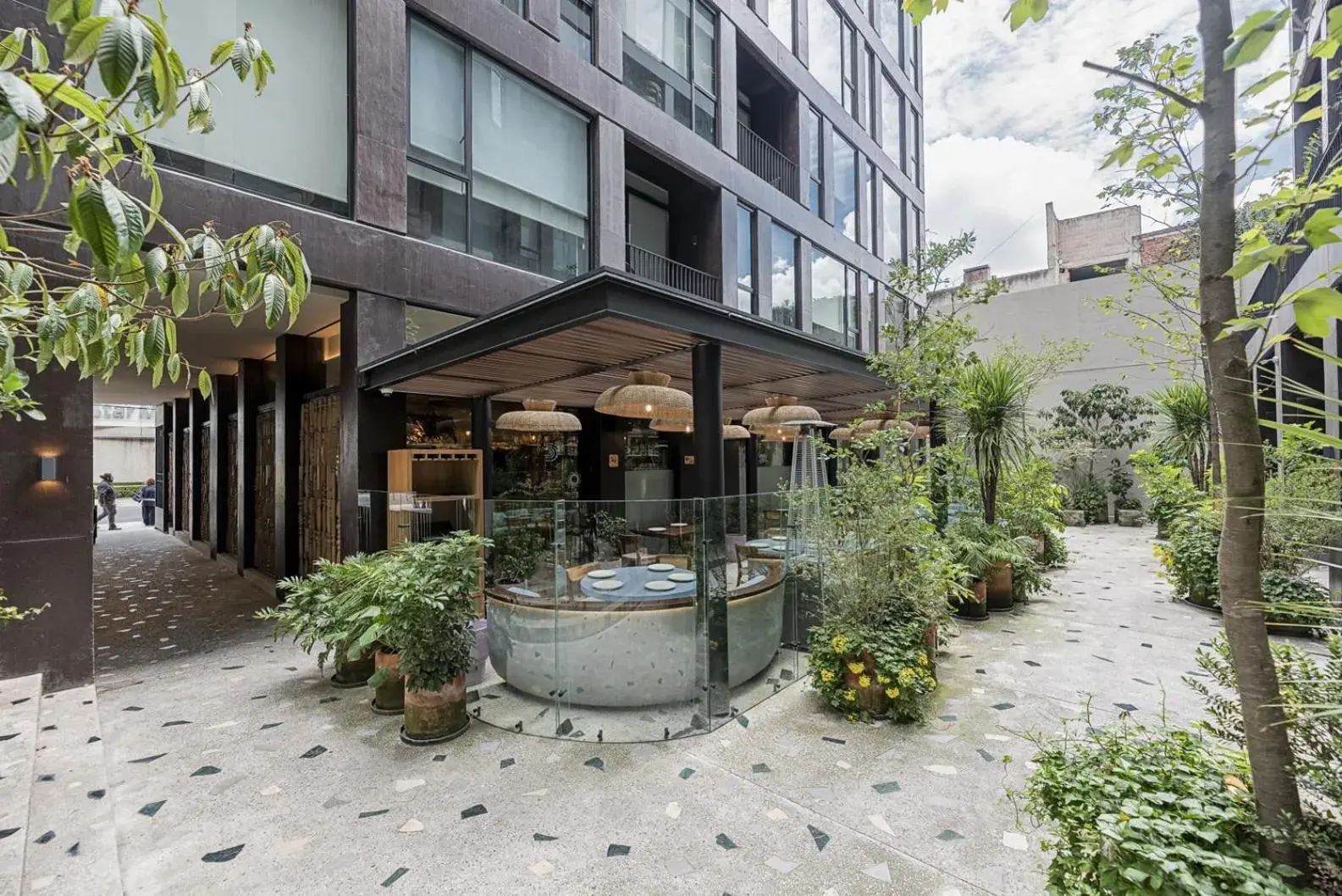 Restaurant/places to eat in Cuadra 134 Residencial Condesa Restaurant/places to eat in Cuadra 134 Residencial Condesa