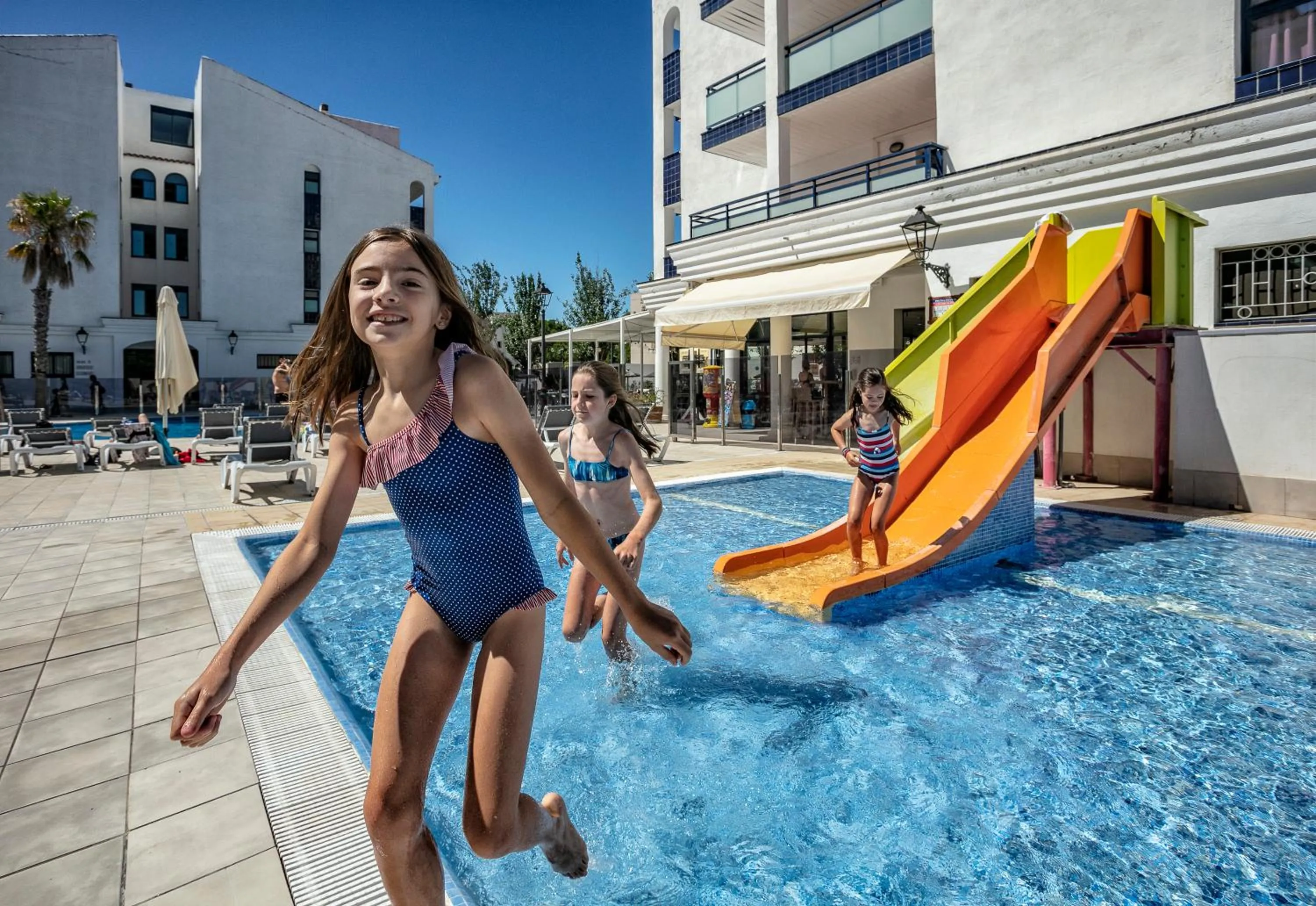 Aqua park in Pins Platja Apartments