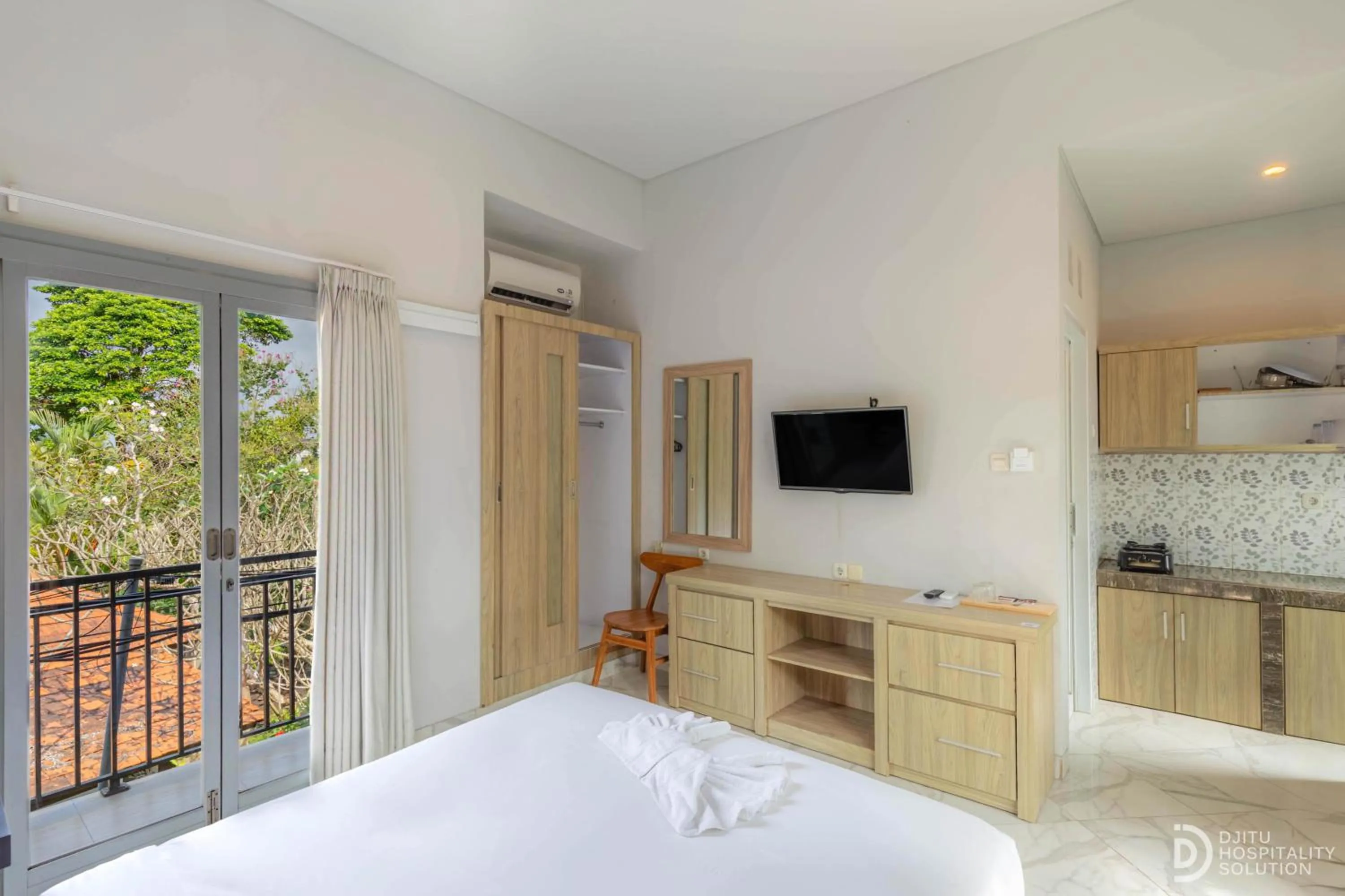 Bedroom, Bed in Double A House