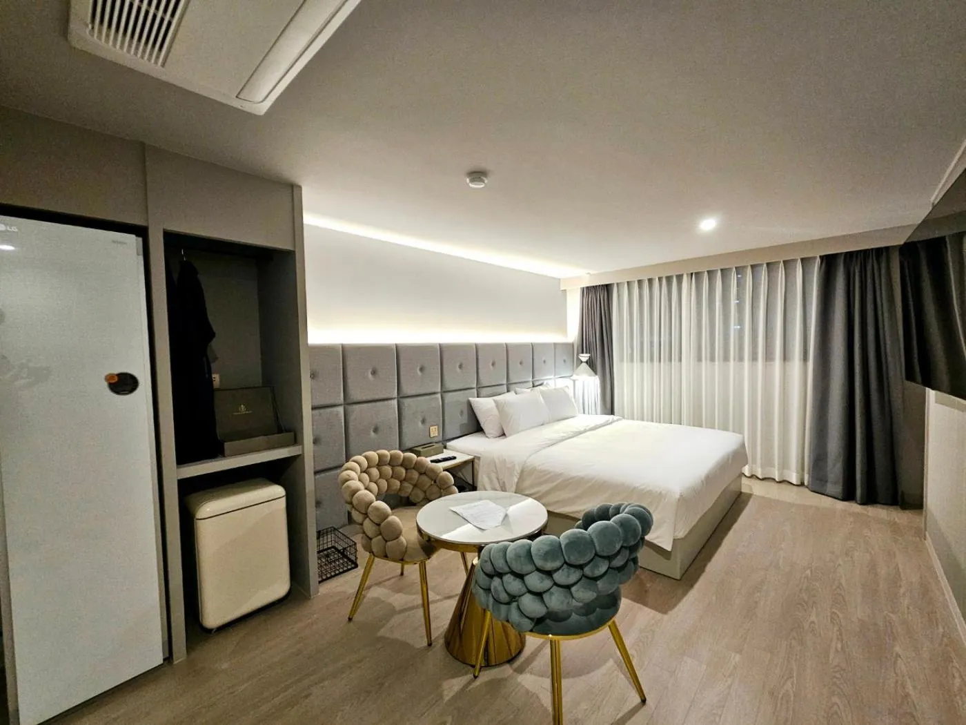 Bed in Daeyeon Grandis Hotel