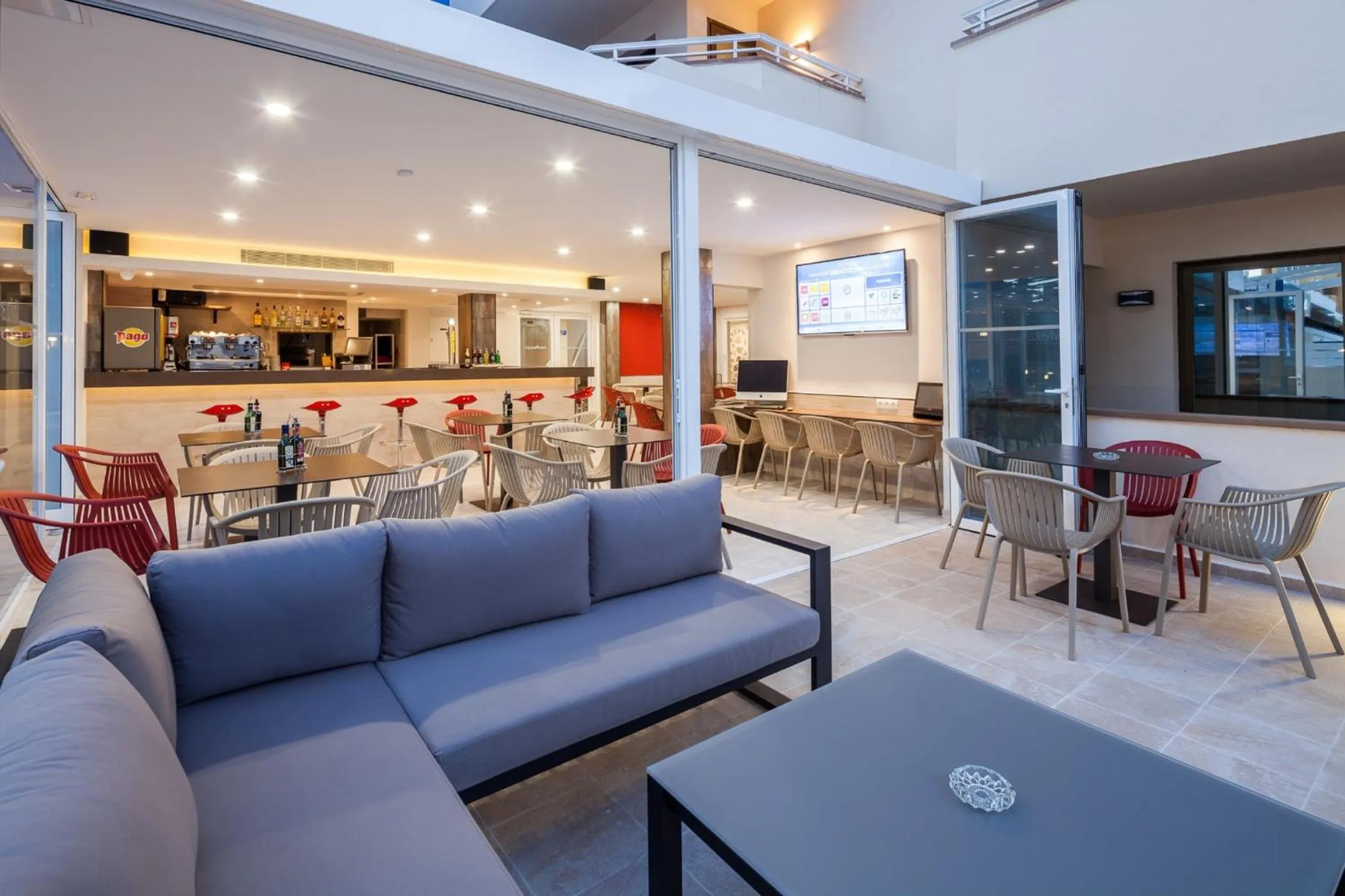 Lounge or bar in Ibiza Heaven Apartments