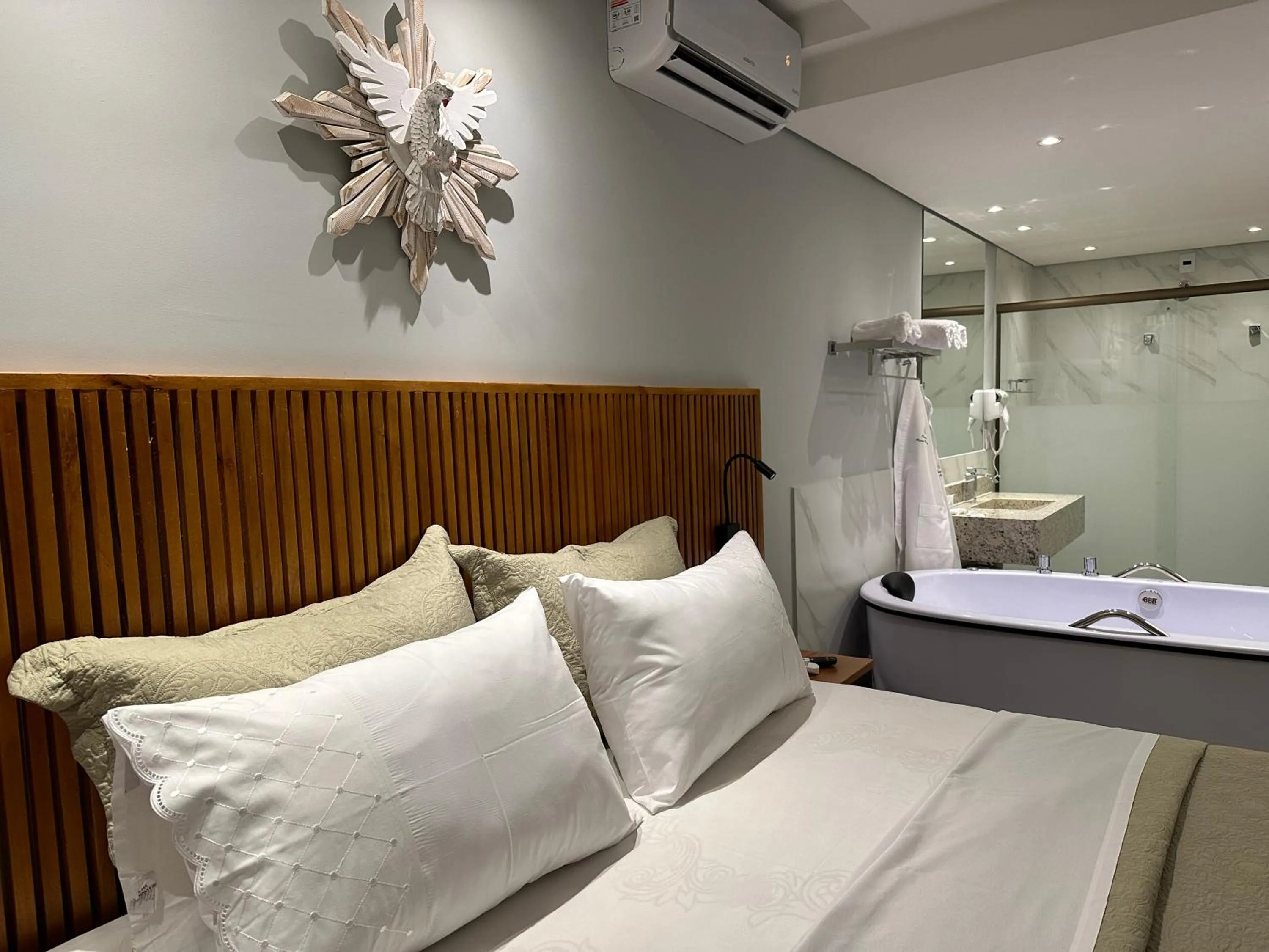 Photo of the whole room, Bed in Pousada Maria Monteiro Tiradentes