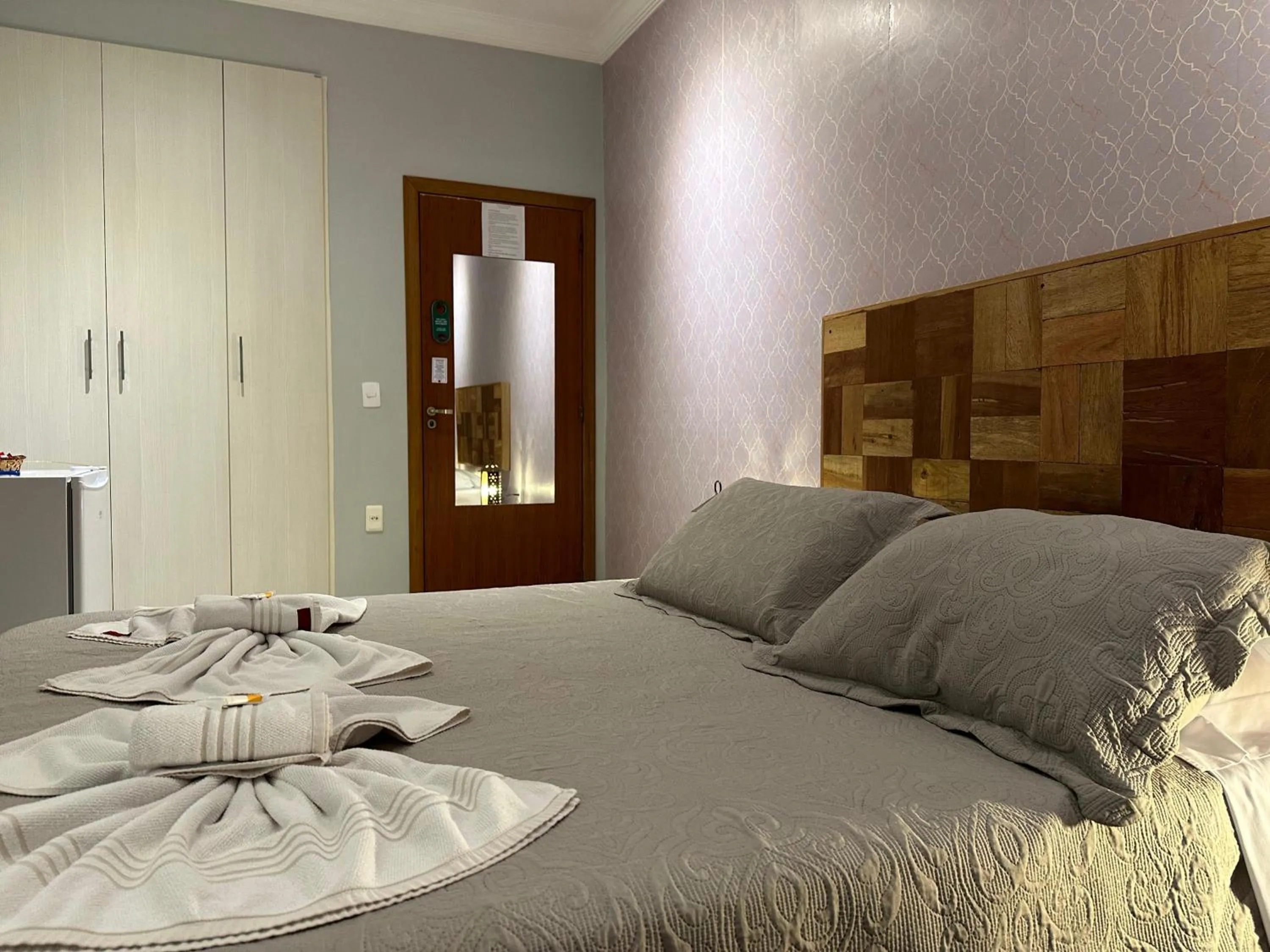 Photo of the whole room, Bed in Pousada Maria Monteiro Tiradentes