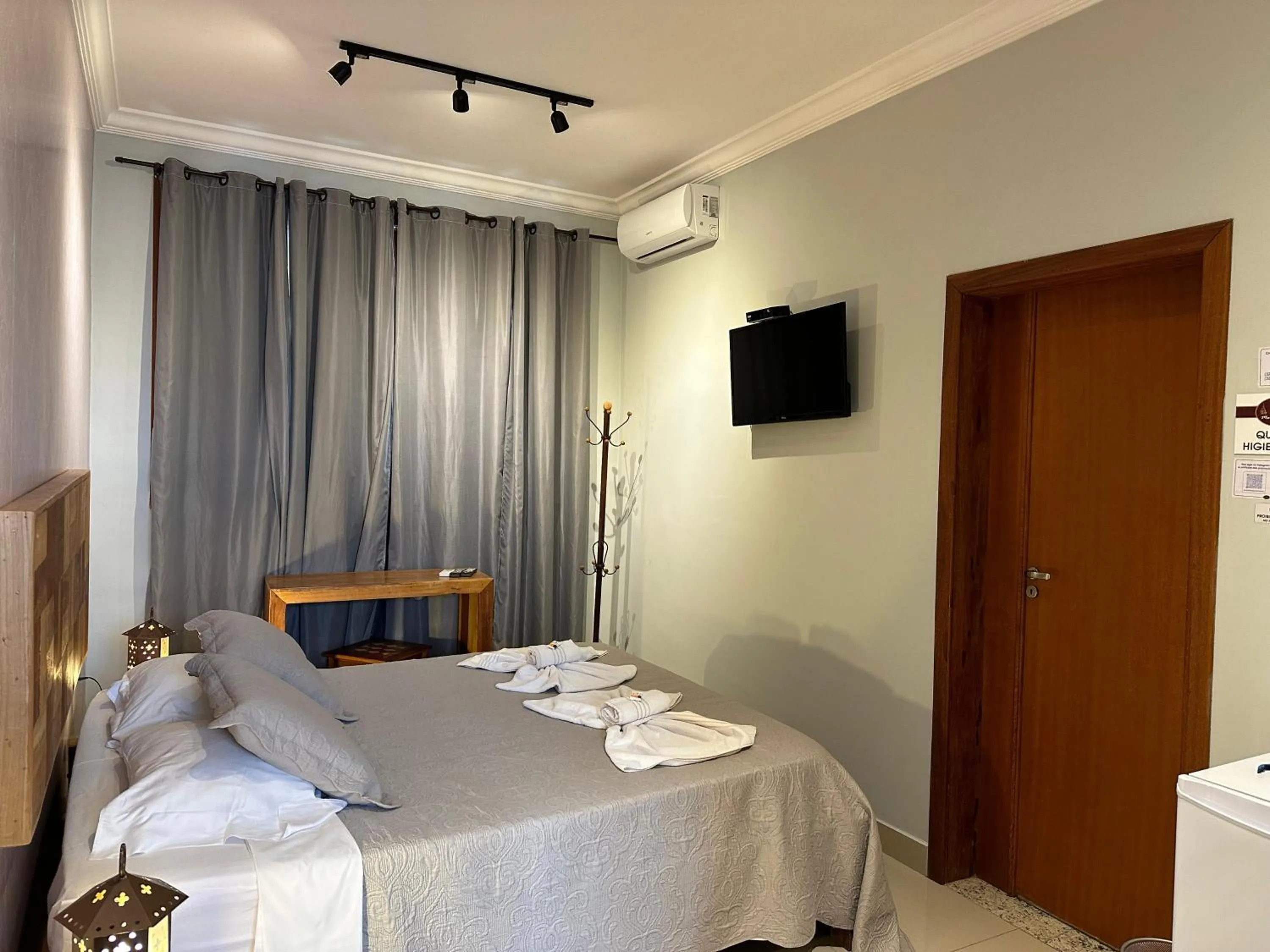 Bed in Pousada Maria Monteiro Tiradentes