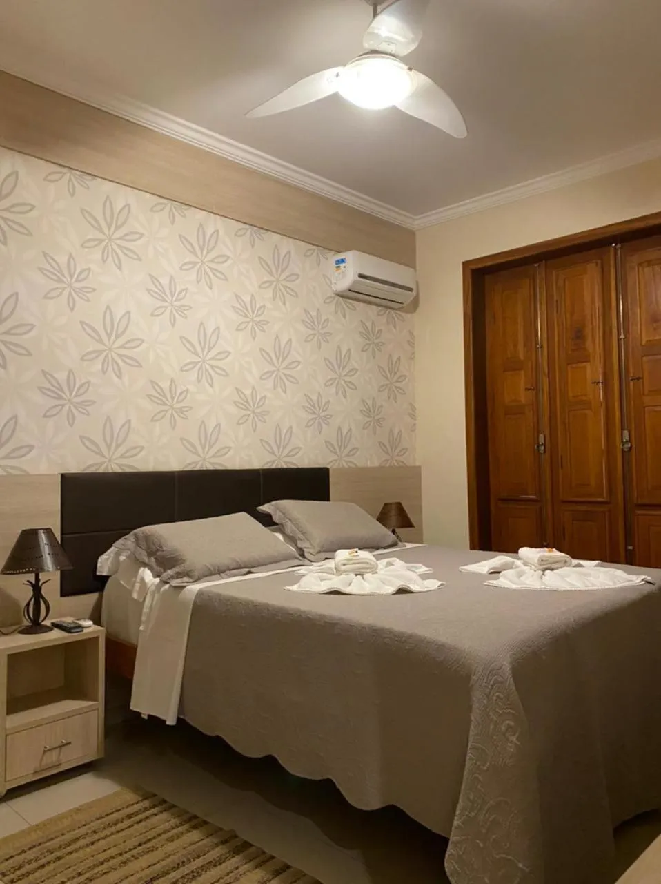 Bed in Pousada Maria Monteiro Tiradentes