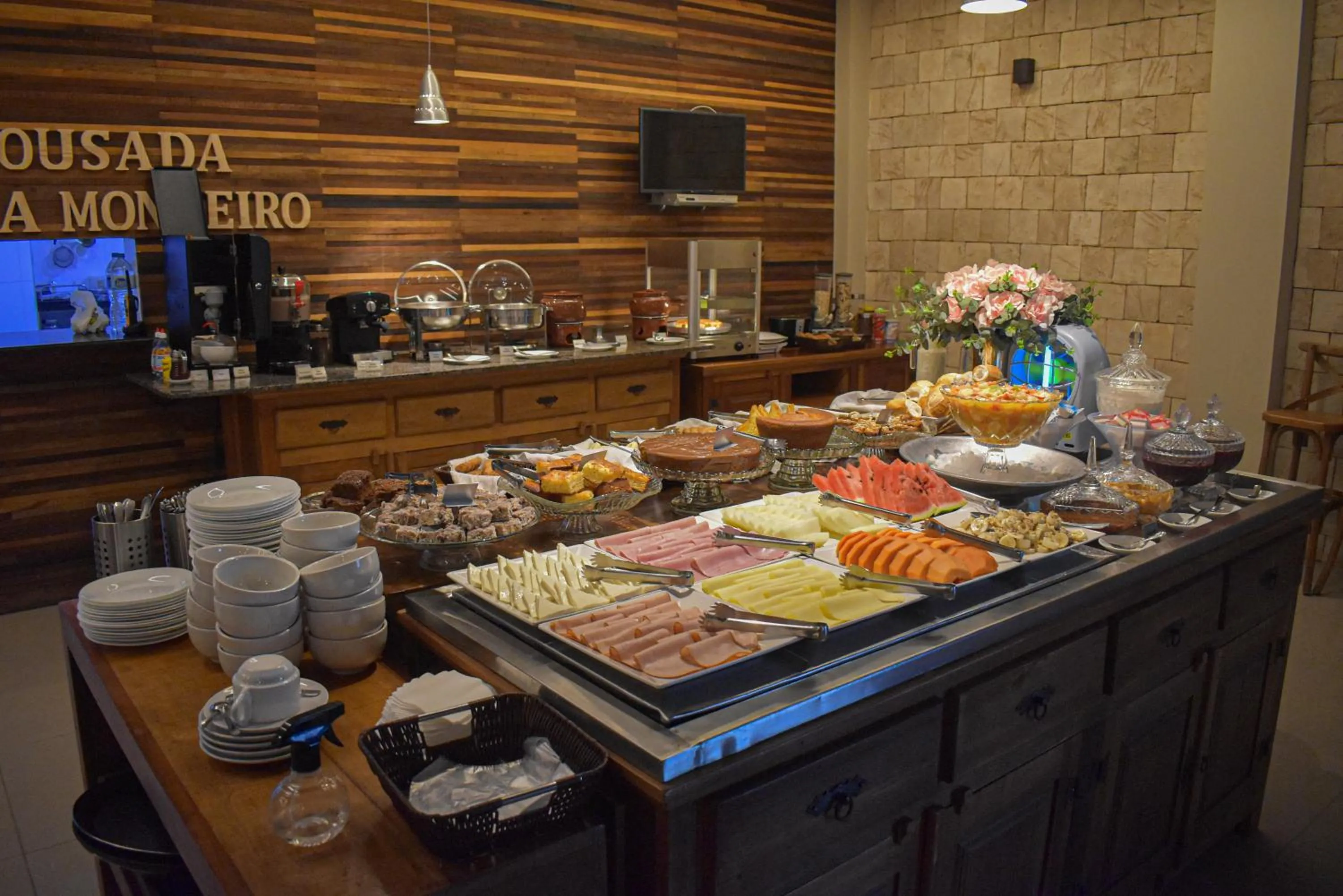 Breakfast in Pousada Maria Monteiro Tiradentes