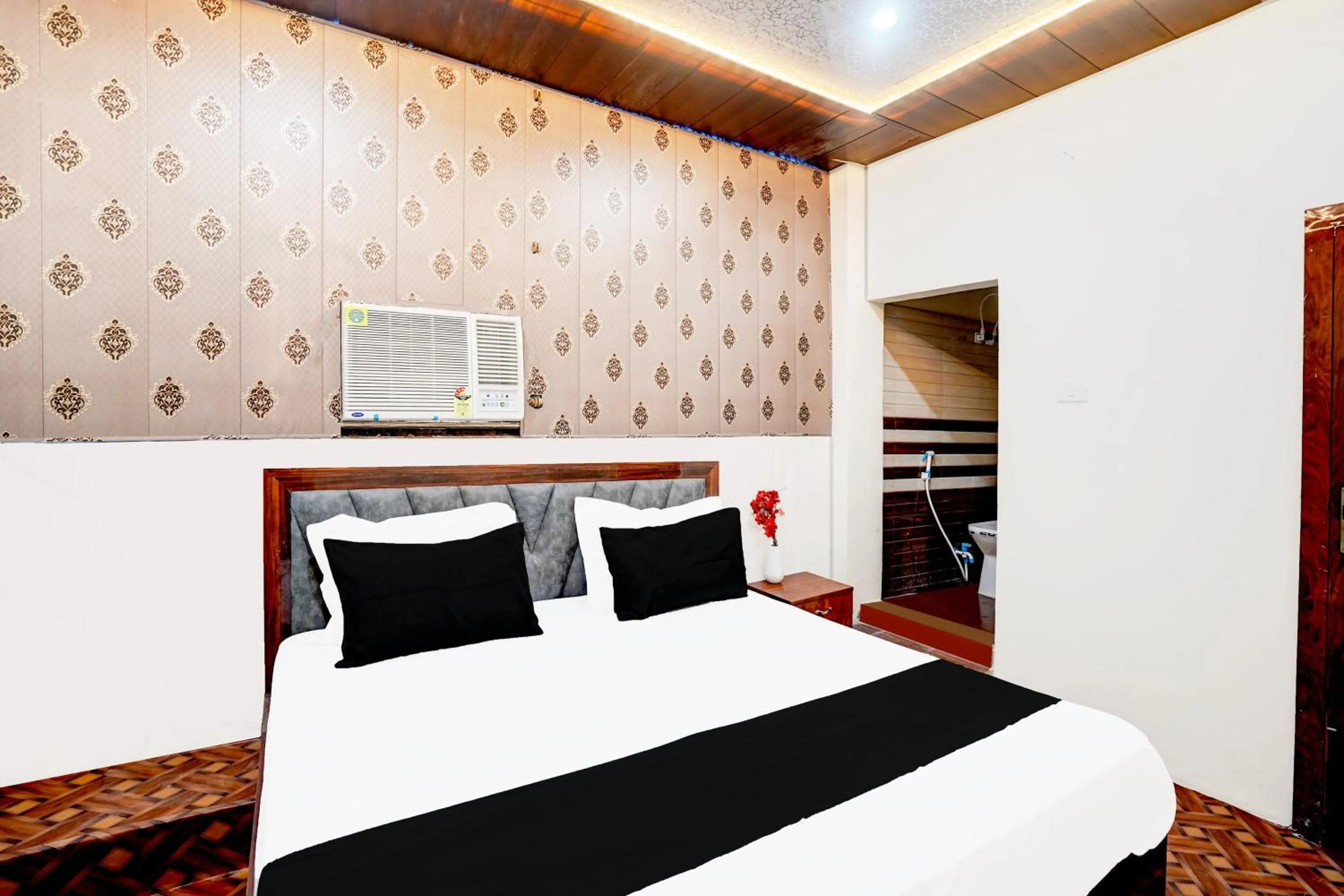 Bedroom in Hotel O by OYO ABHIK GRAND