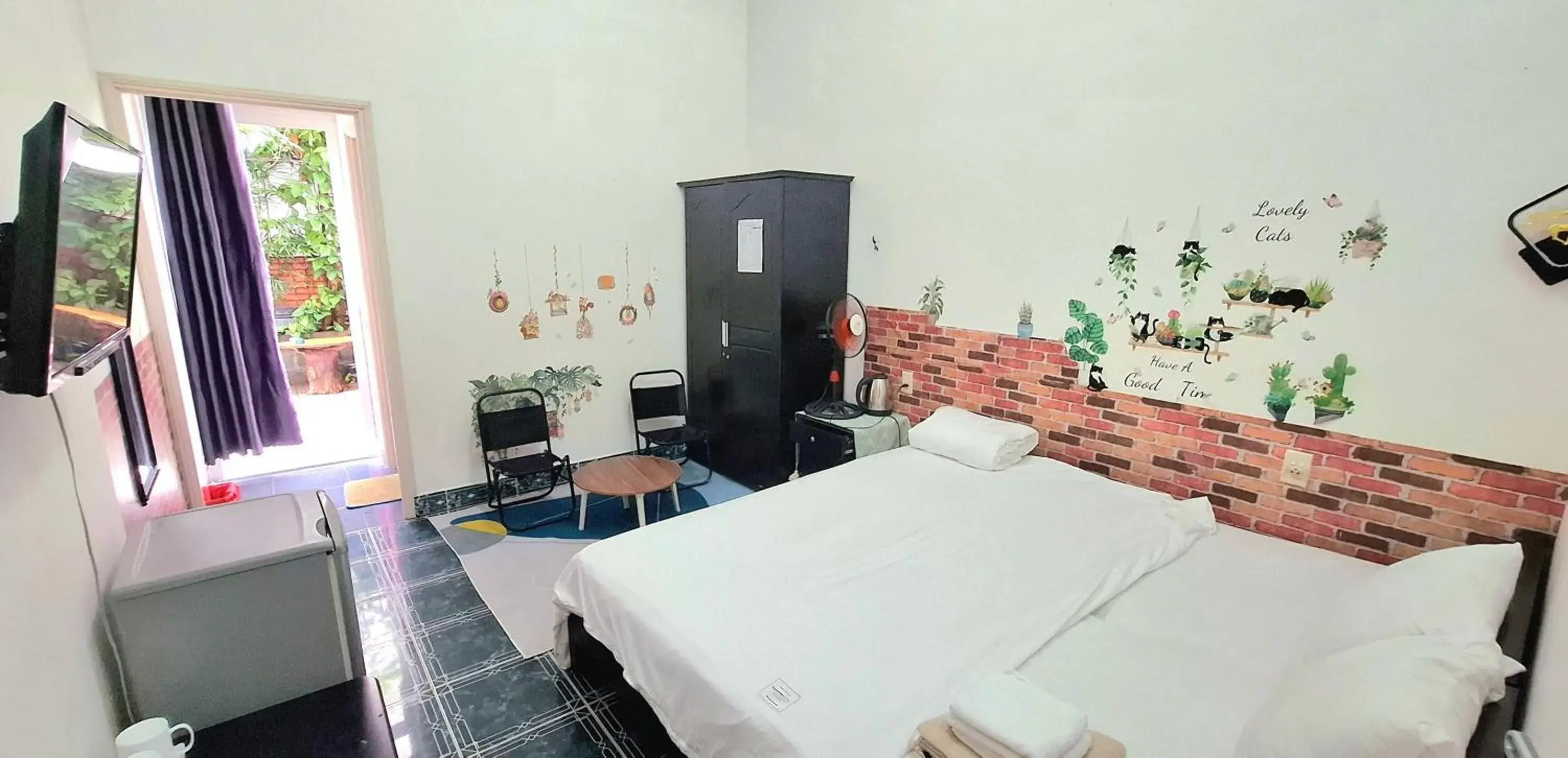 King Room with Garden View in Minh Trang Villa Hoi An -BBQ Garden King Room with Garden View in Minh Trang Villa Hoi An -BBQ Garden