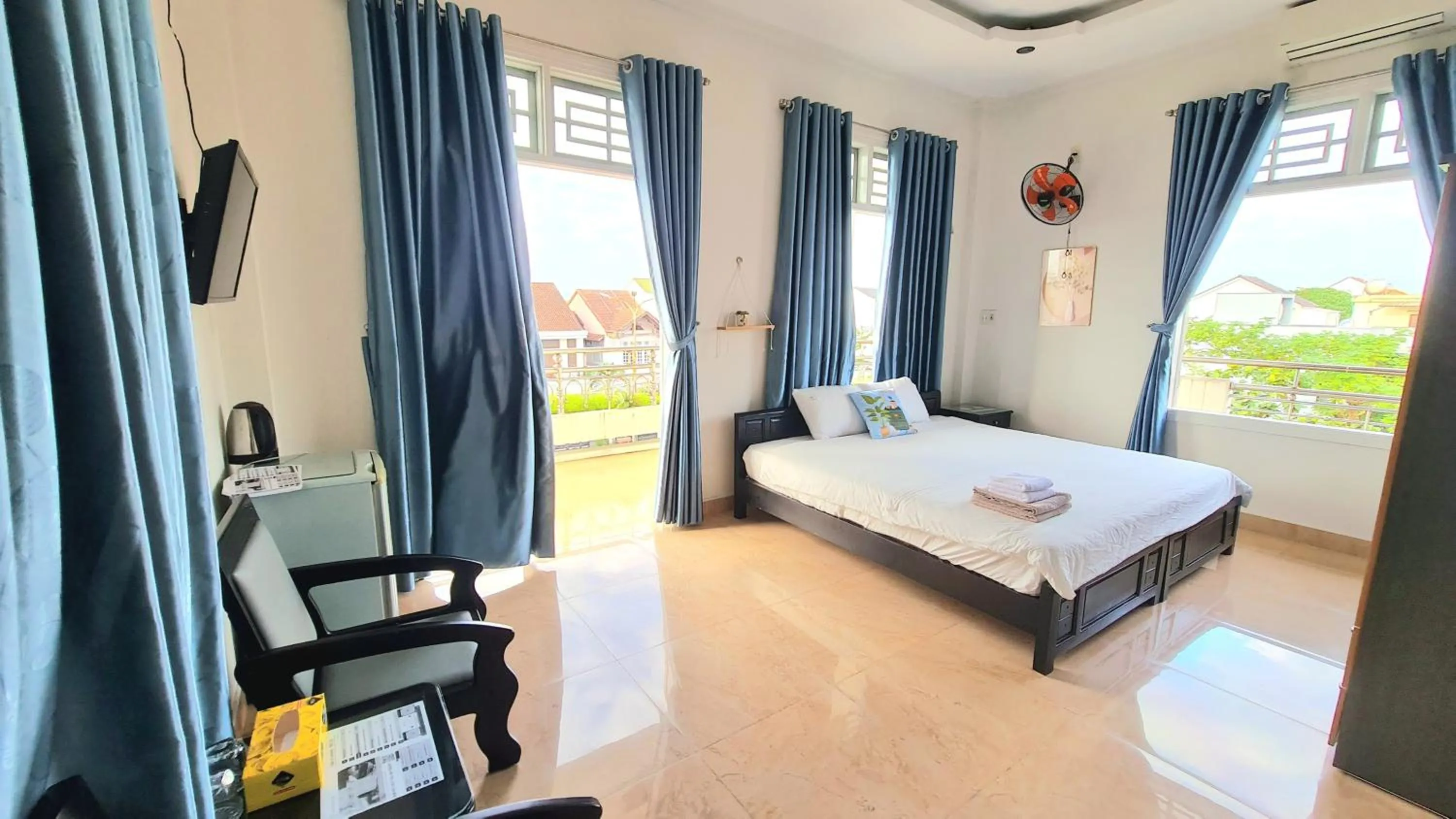 Bed in Minh Trang Villa Hoi An -BBQ Garden