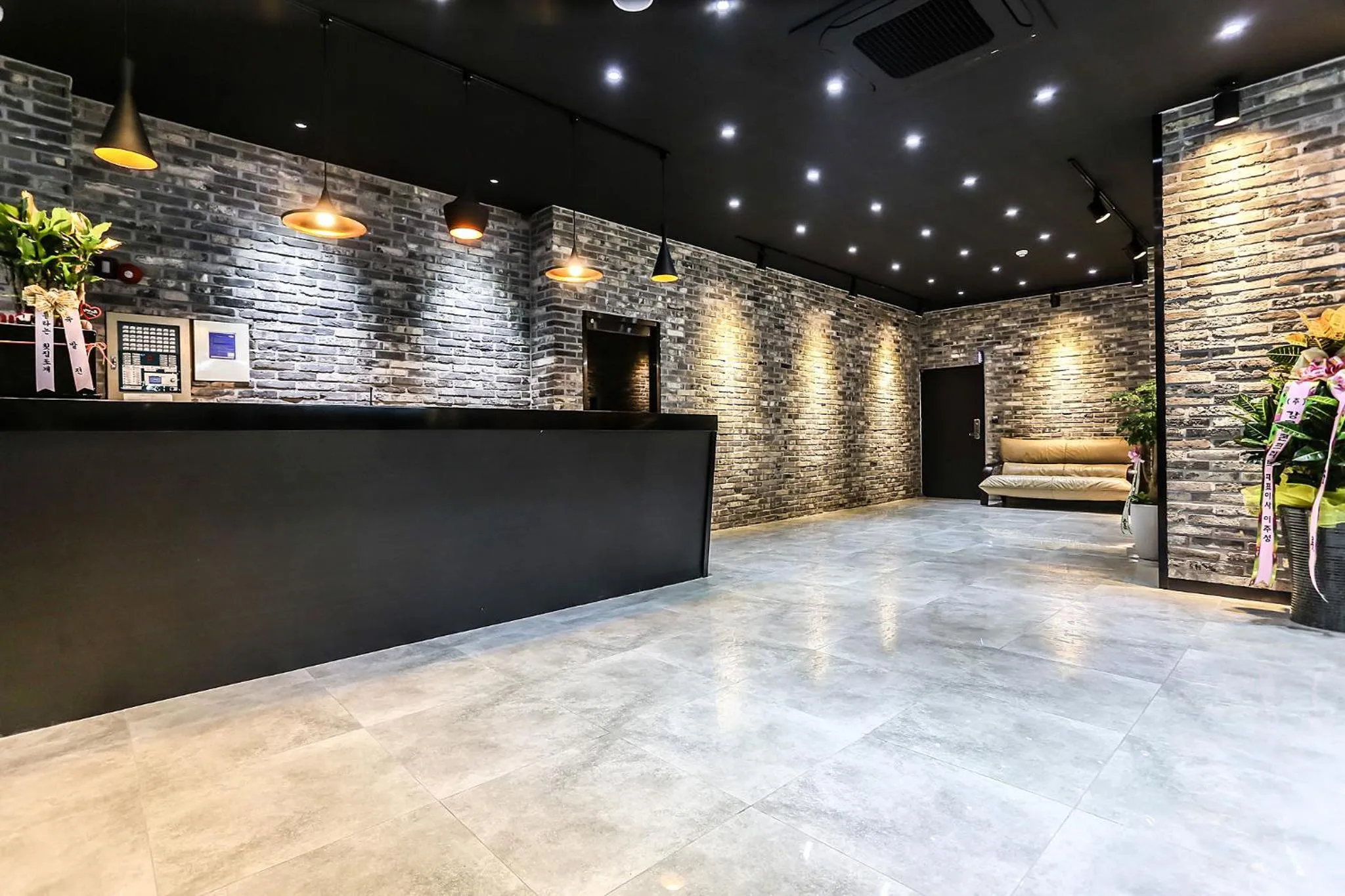 Gangneung Gyeongpodae Hotel Cube