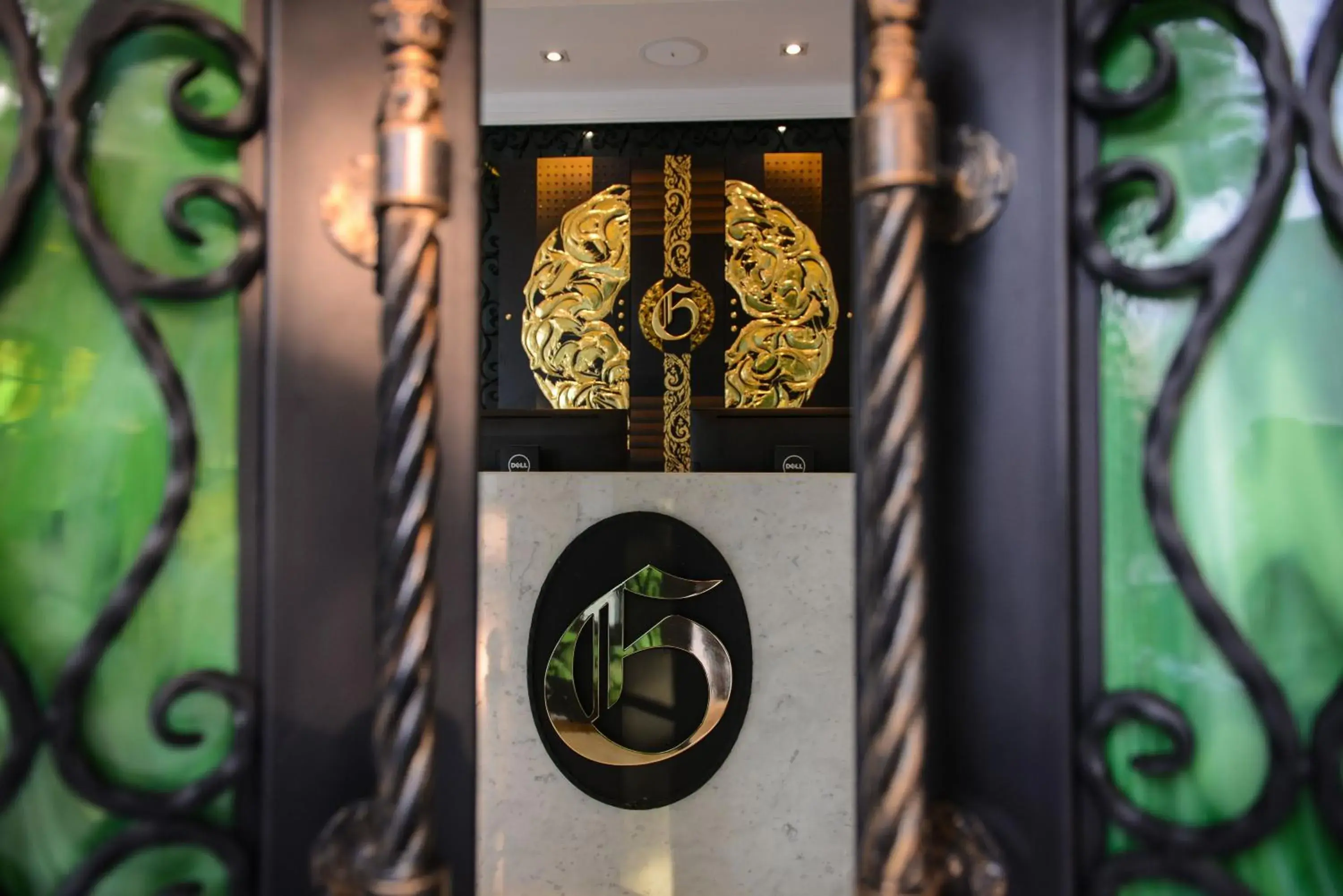 Facade/entrance in Syama Mansion Phromphong Facade/entrance in Syama Mansion Phromphong