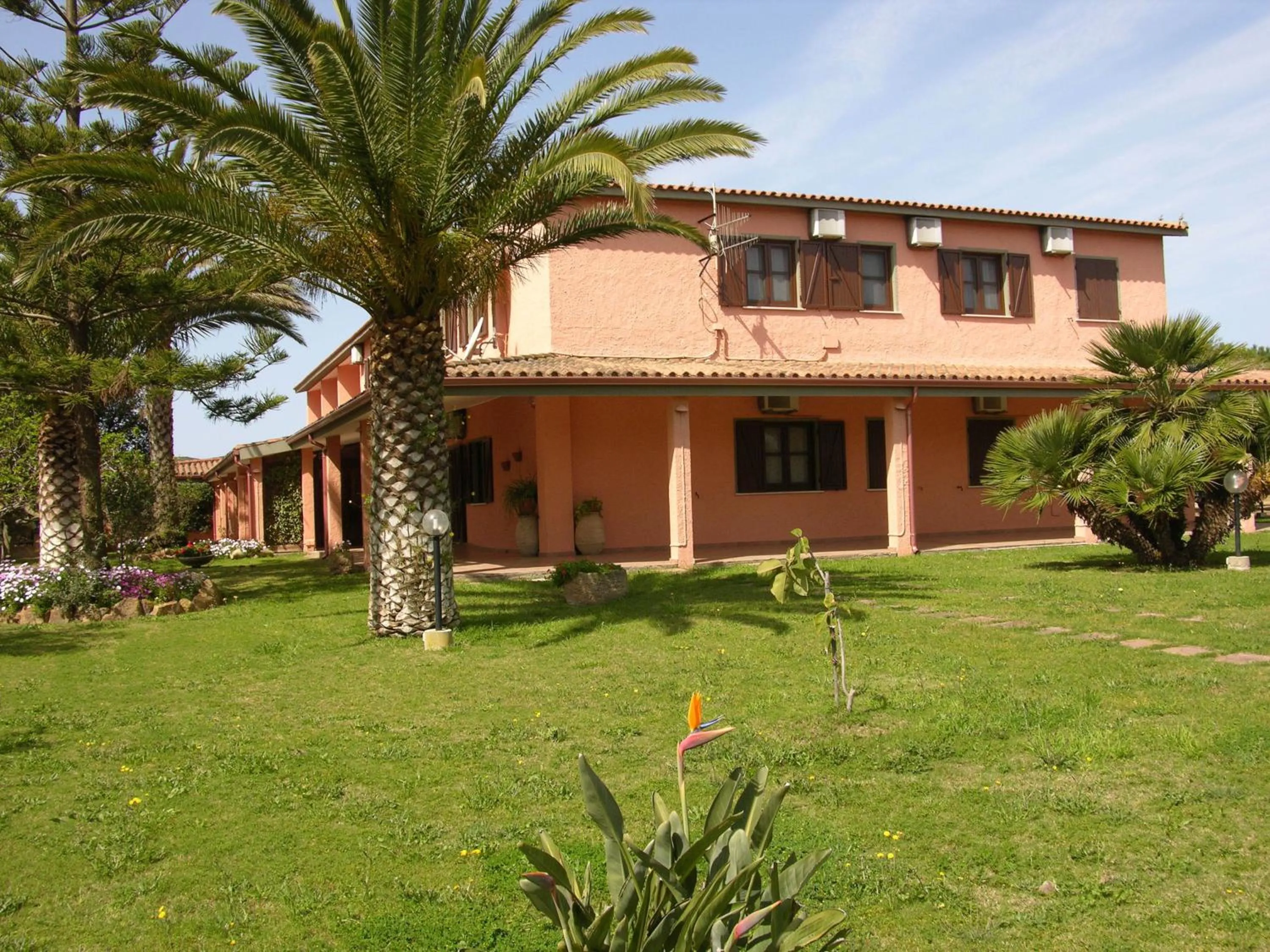 Property building in Hotel Su Giudeu