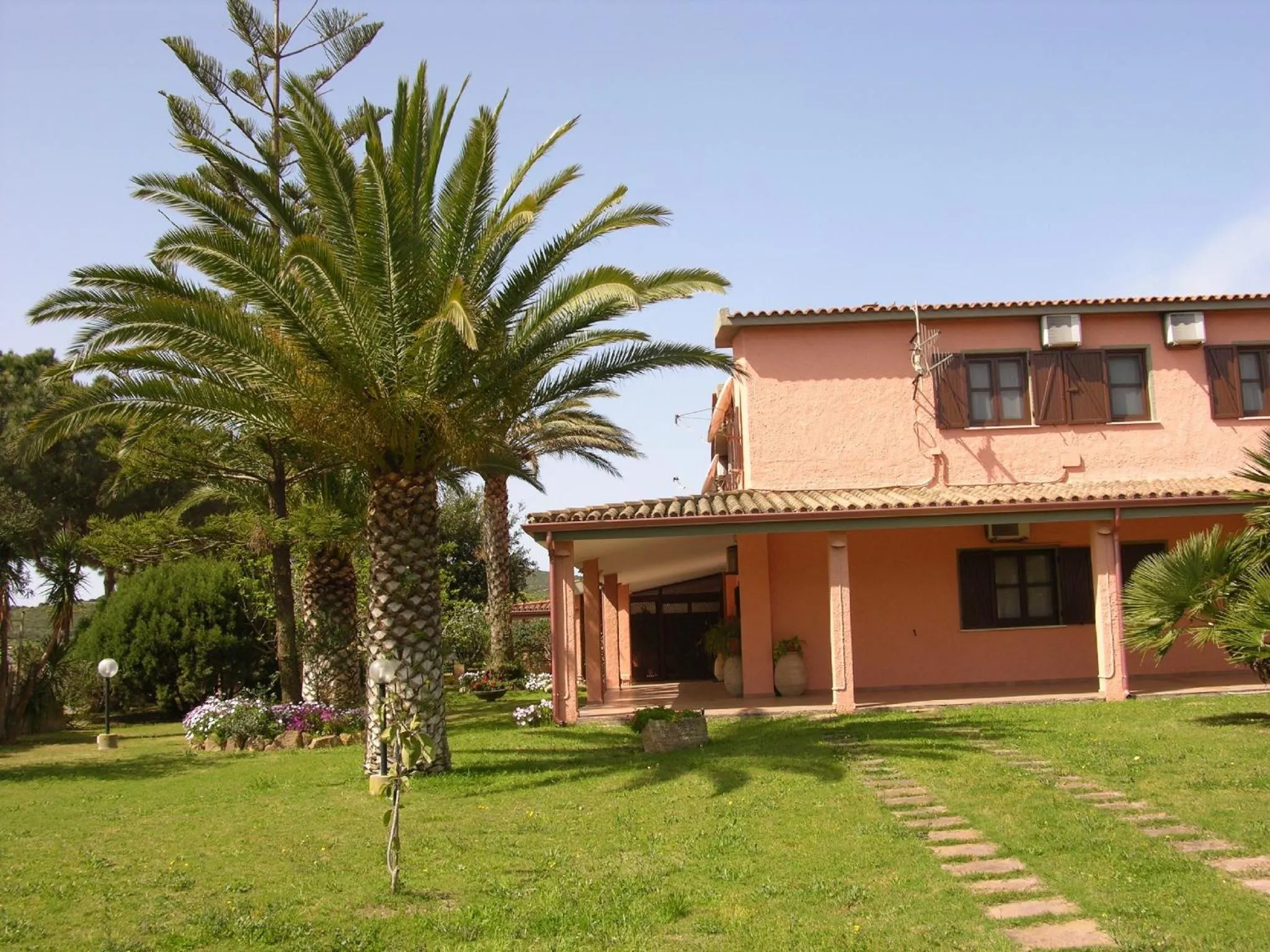 Property building in Hotel Su Giudeu