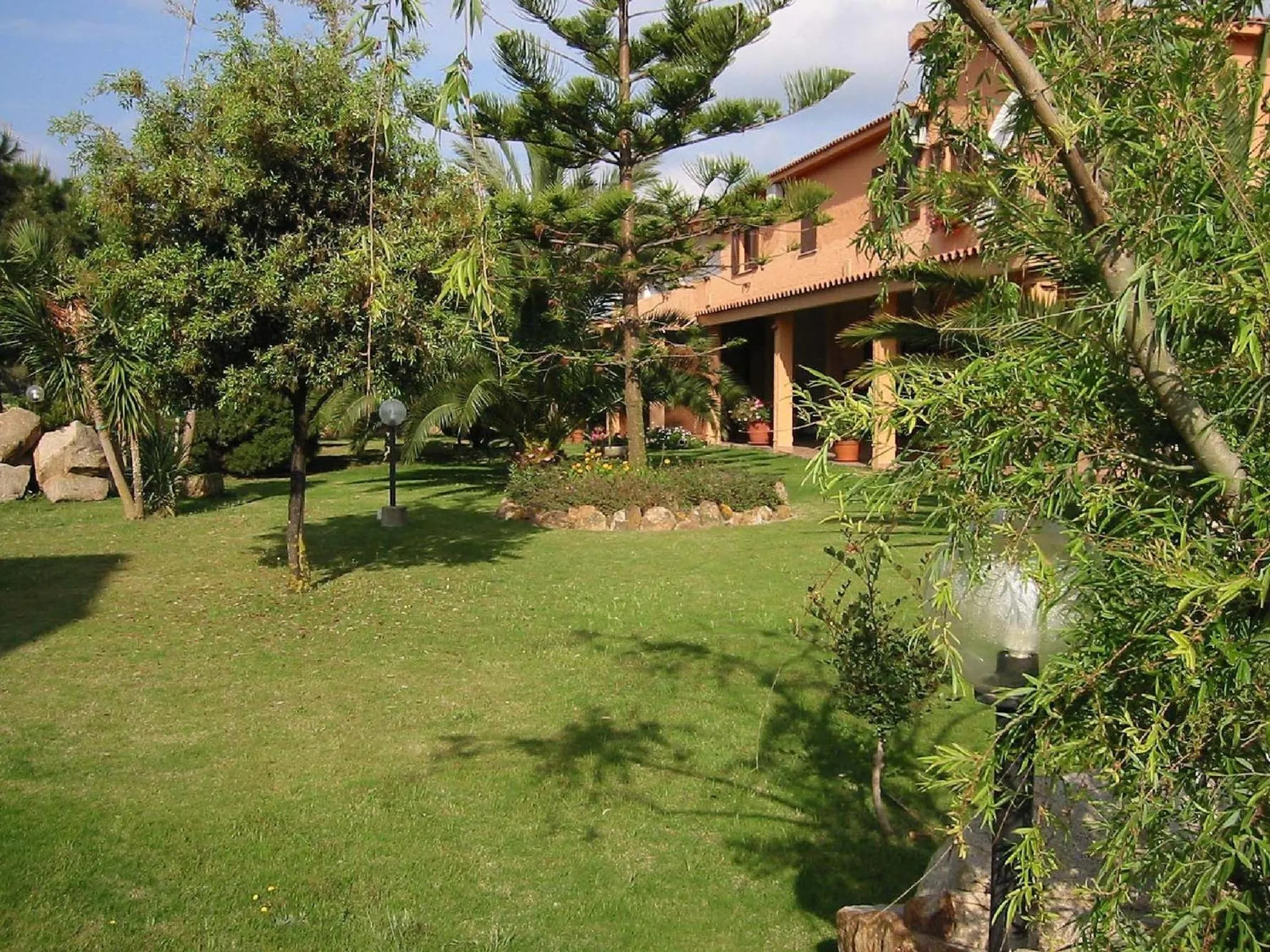 Property building in Hotel Su Giudeu