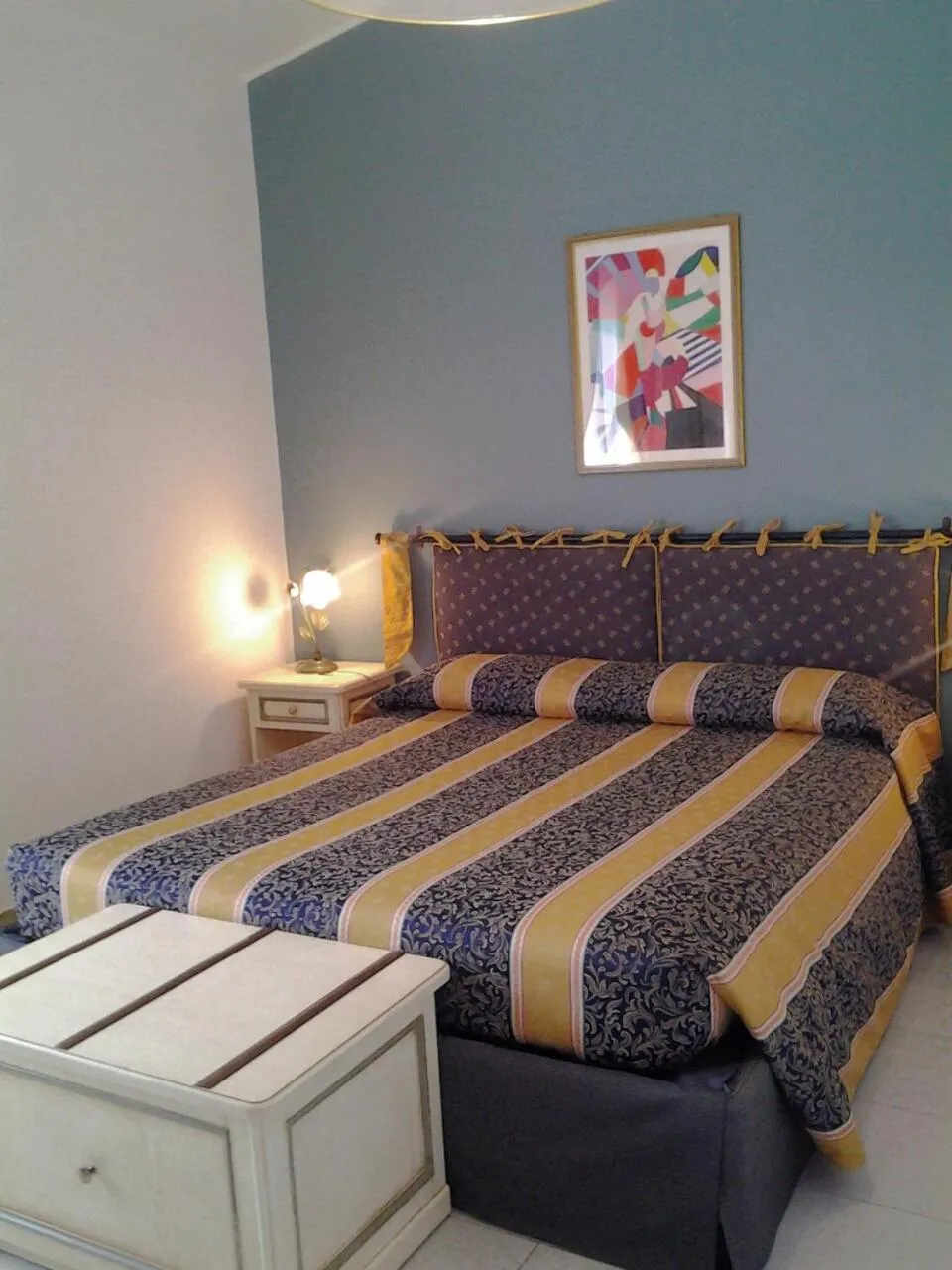 Bed in Hotel Su Giudeu