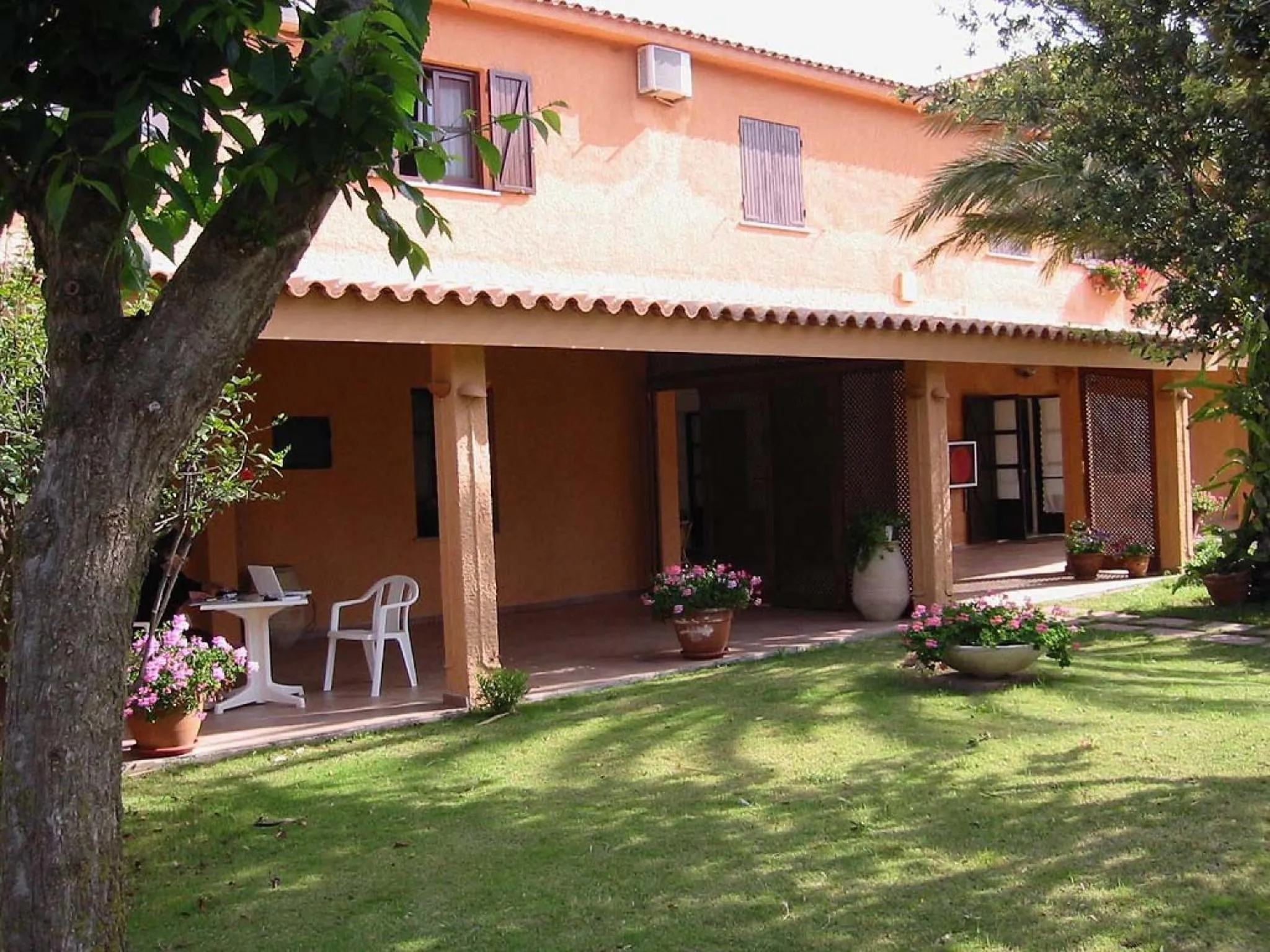 Facade/entrance in Hotel Su Giudeu