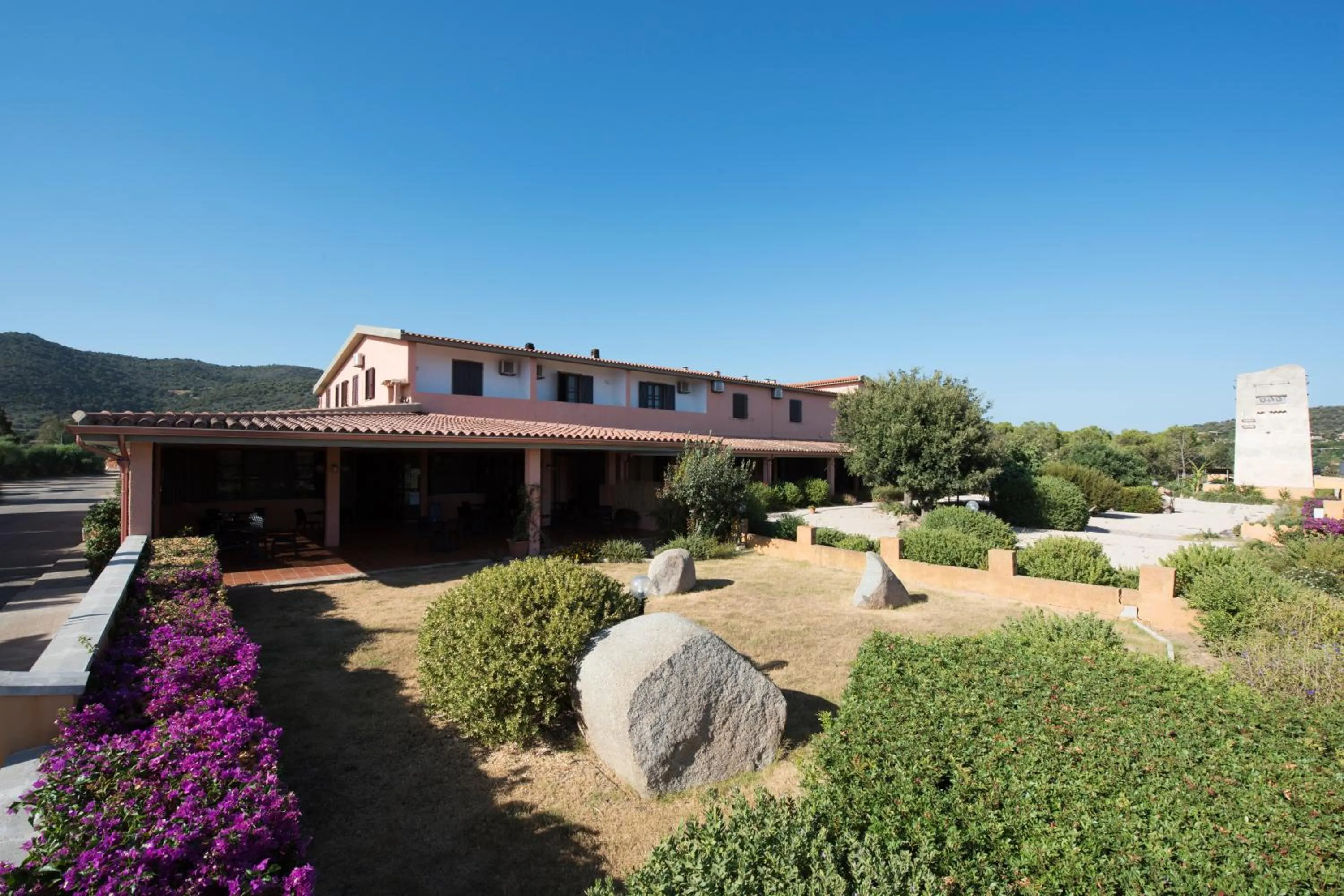 Hotel Su Giudeu