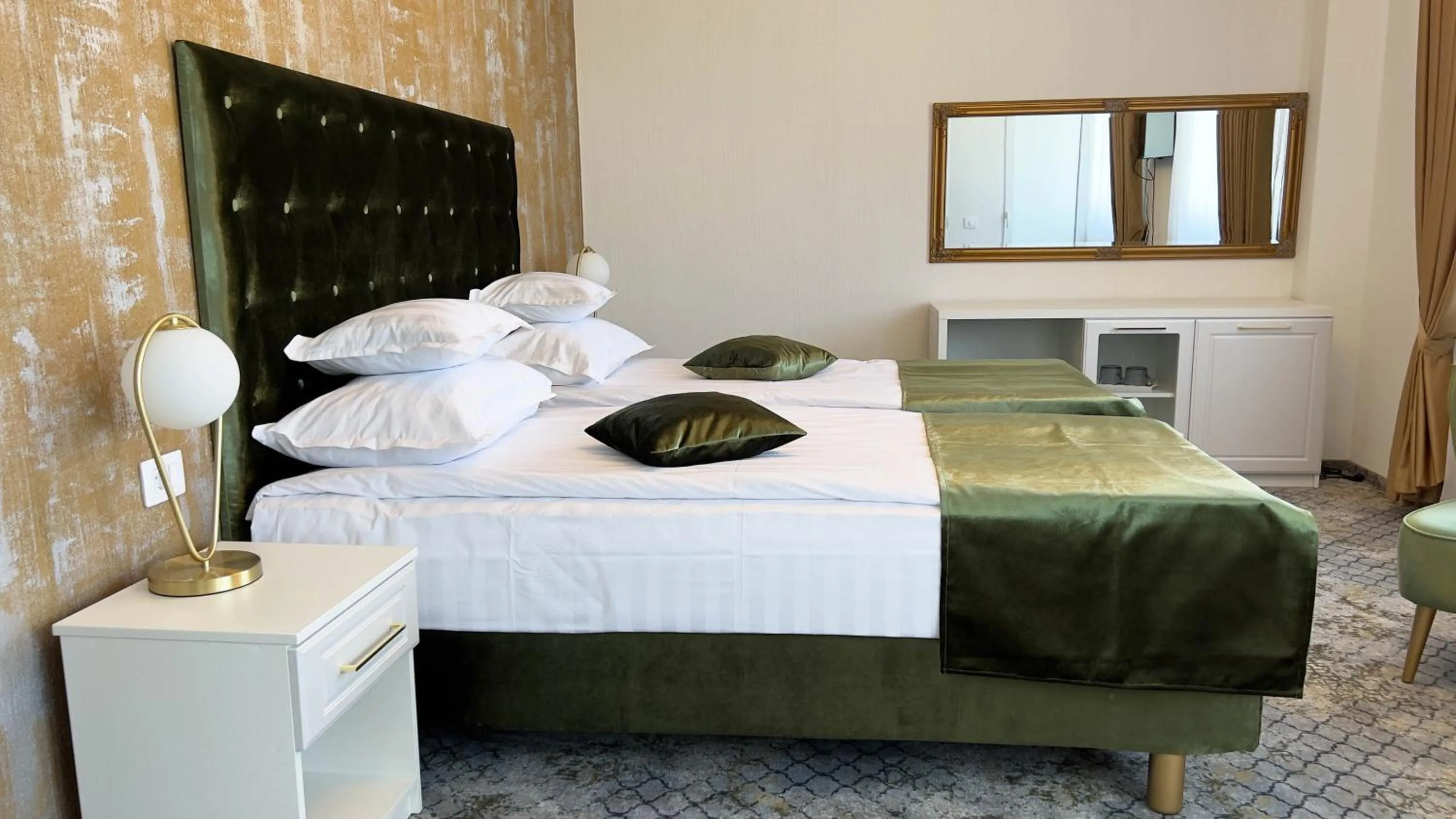 Bed in Sentir Hotel