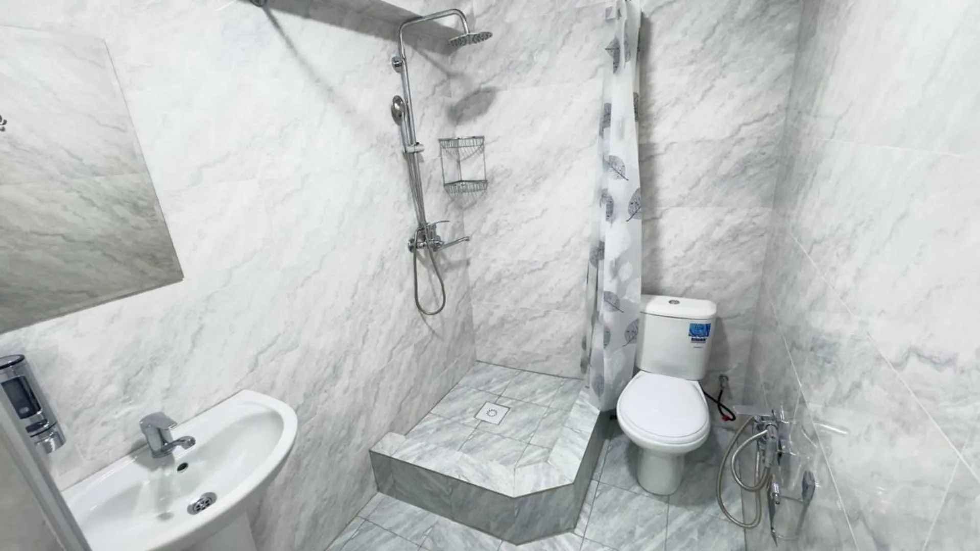 Shower in Parvona Hostel