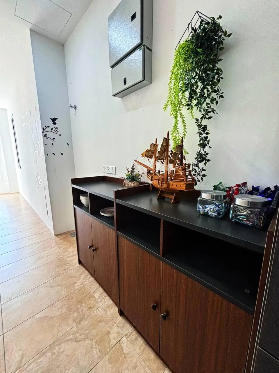 Decorative detail in Trace Cozy Place