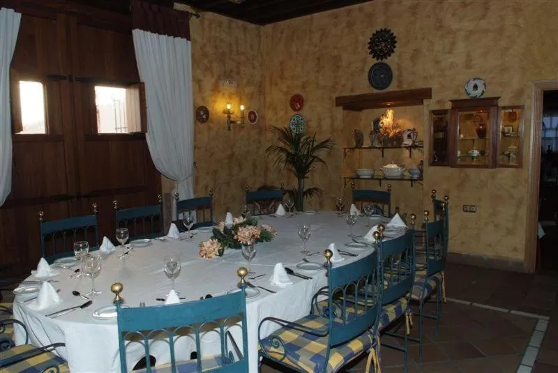 Dining area in Hotel Palacio de Oñate