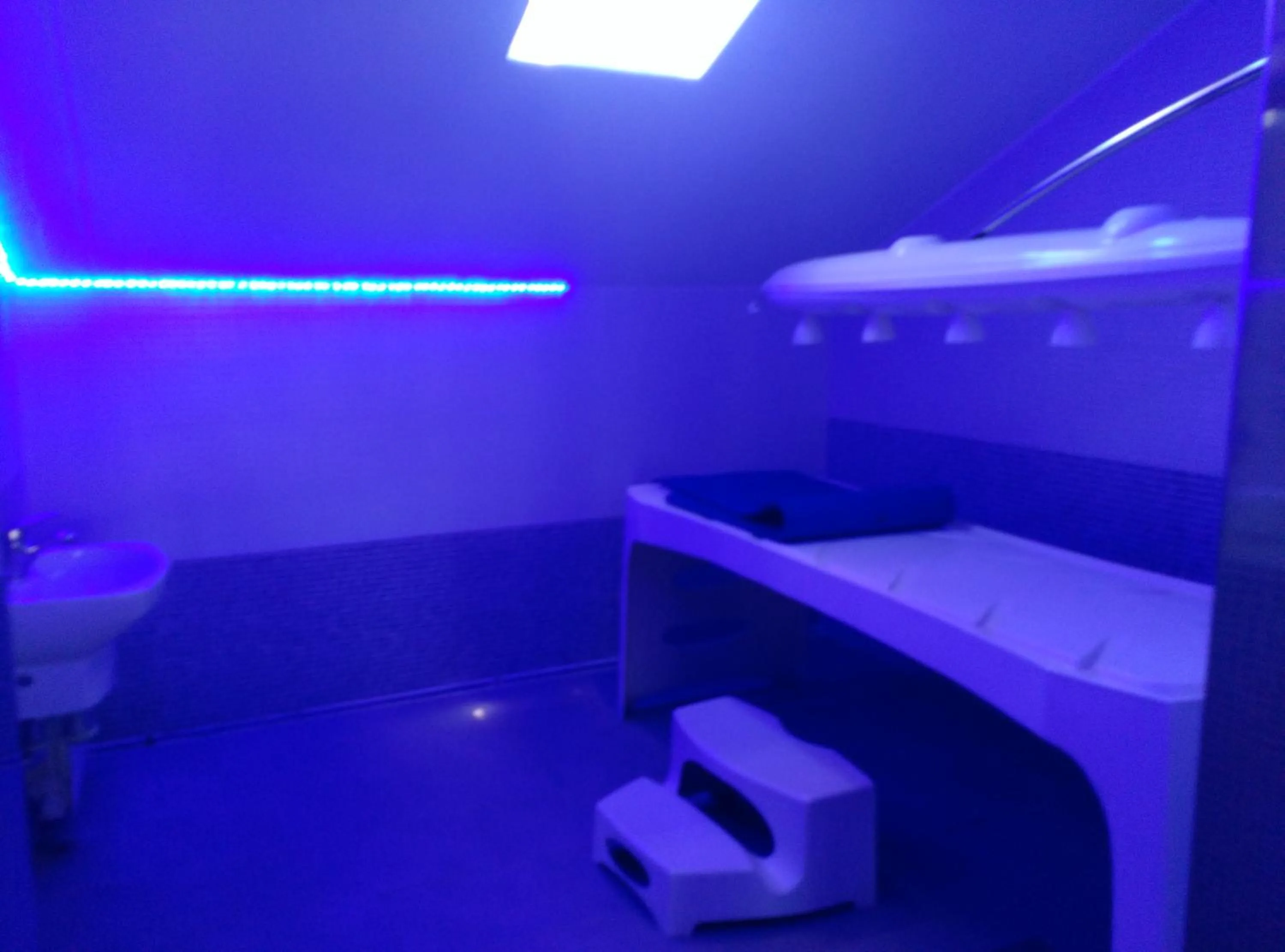 Steam room, Bed in Hotel Palacio de Oñate