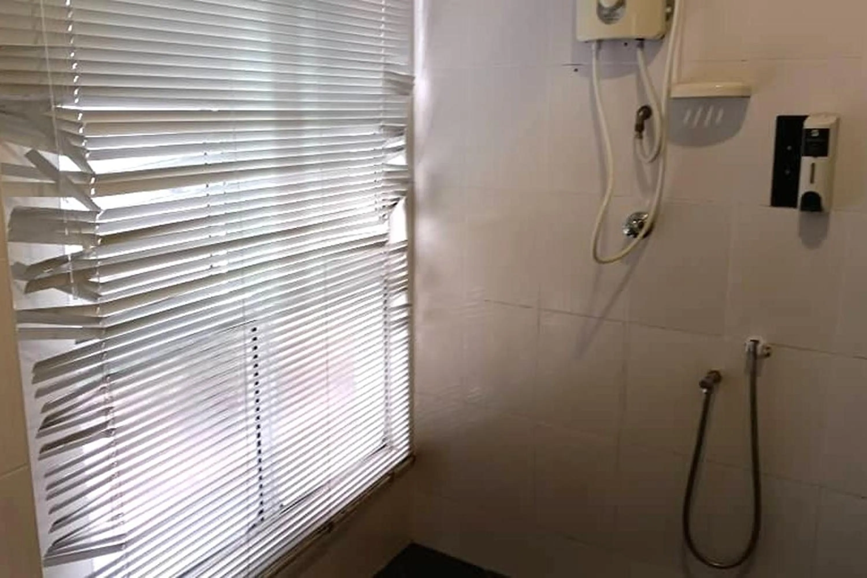 Bathroom in Hotel Dlima Inn Plaza Mahkota Melaka